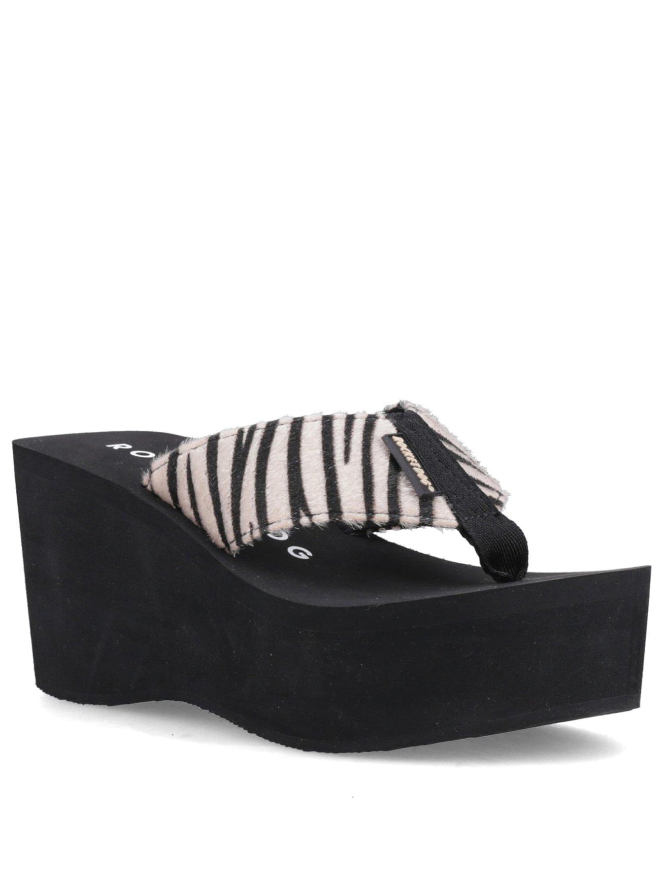 Image 2 of 5 of Rocket Dog Crush Simba Wedge Sandal - Black