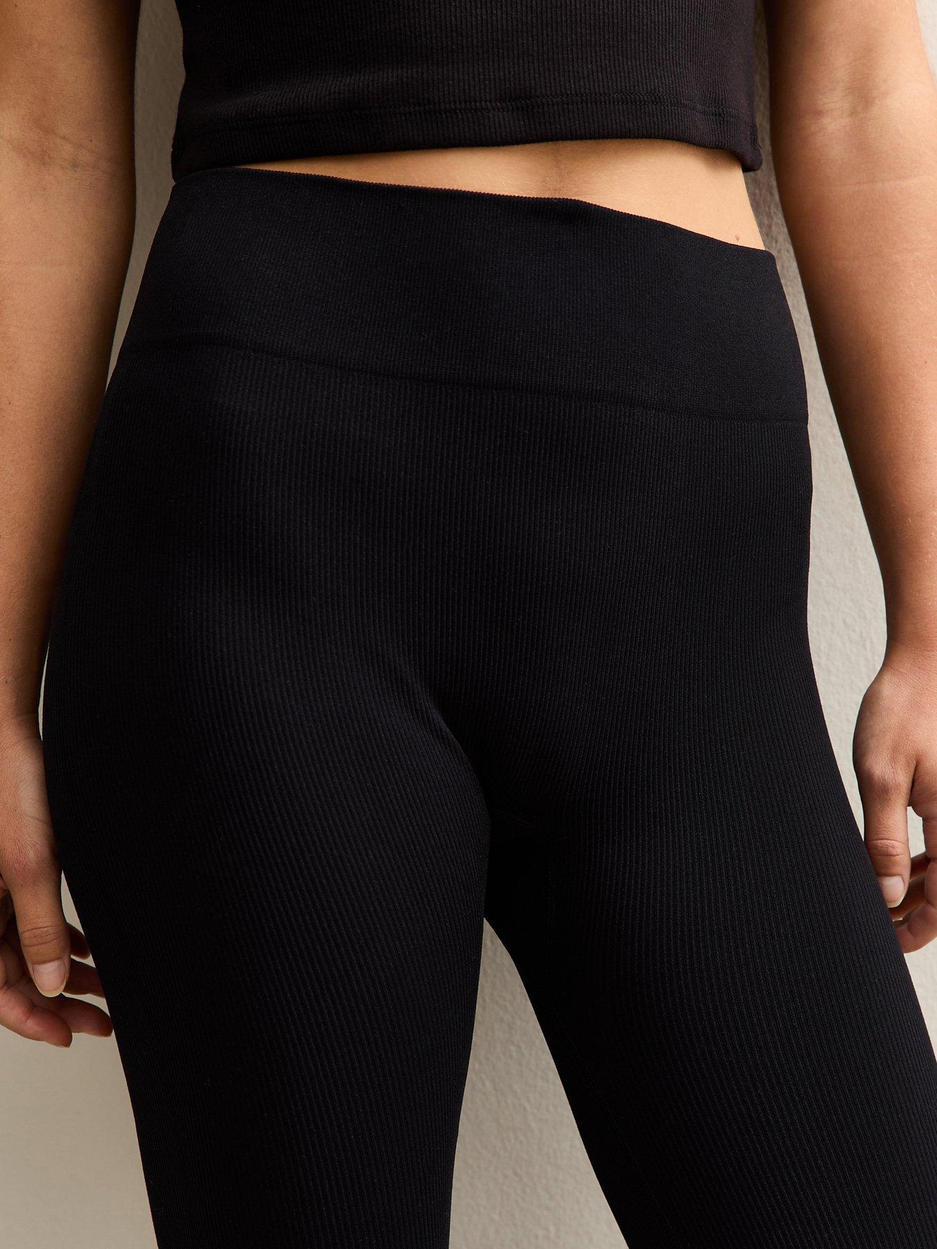 Image 5 of 7 of New Look Petite Seamless Leggings - Black