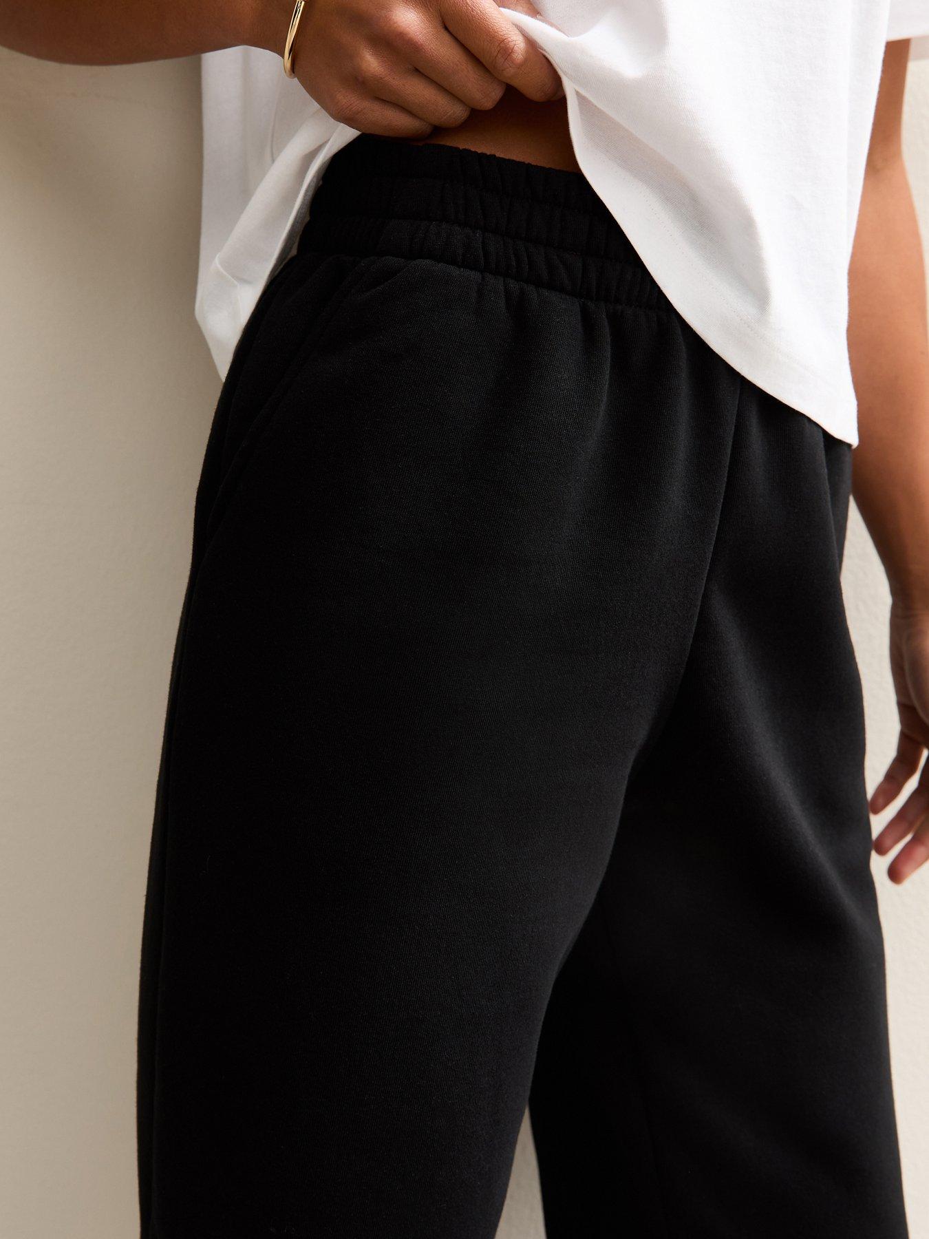 new-look-petite-jersey-cuffed-joggers-blackoutfit