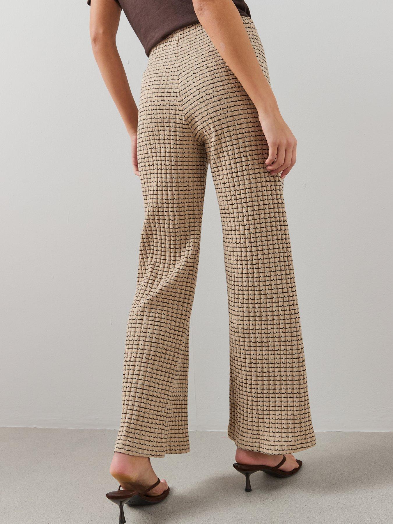 Image 2 of 6 of The Very Collection Textured Wide Leg Trouser