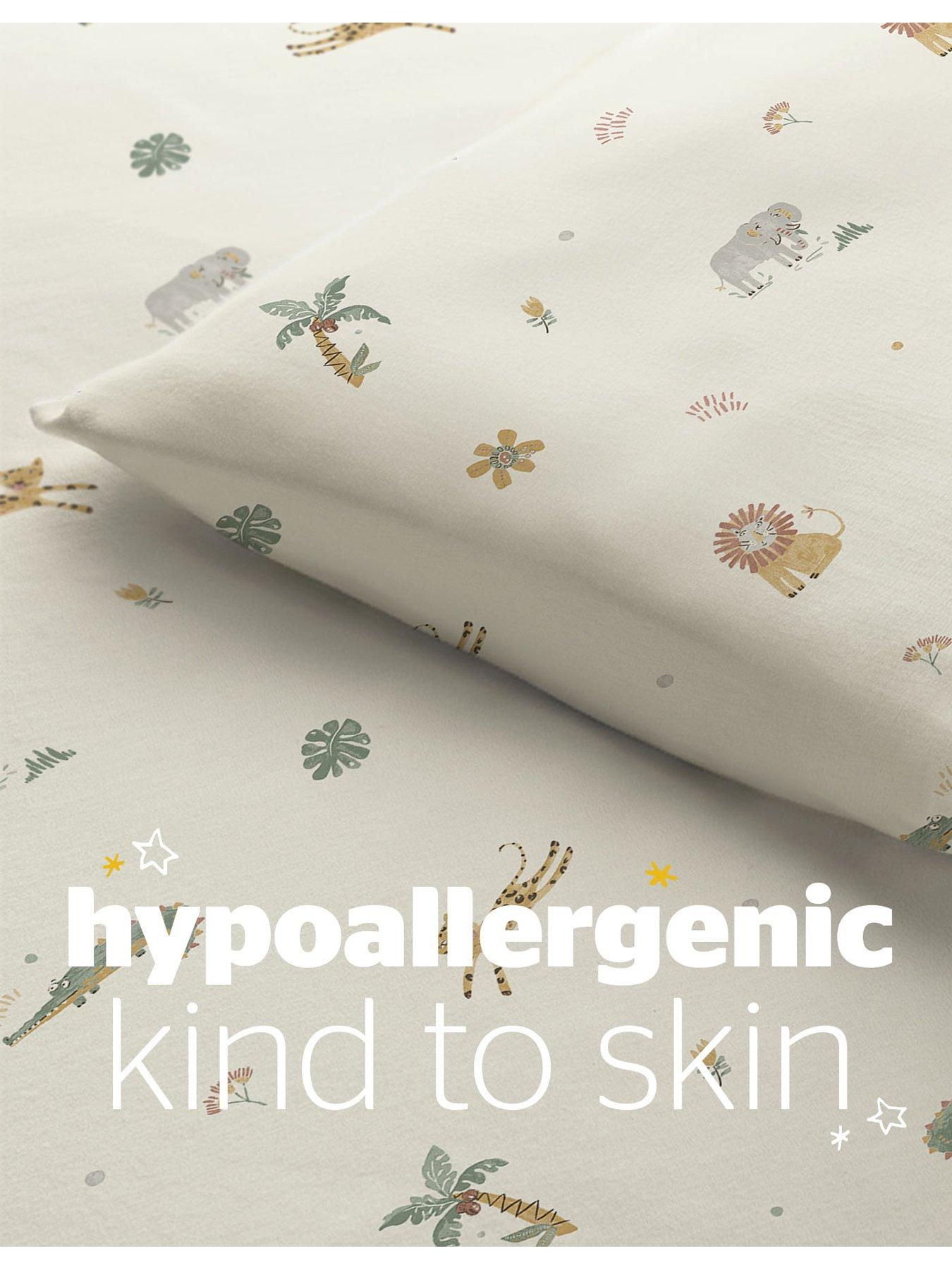 silentnight-safe-nights-duvet-cover-set-safari-cot-beddetail