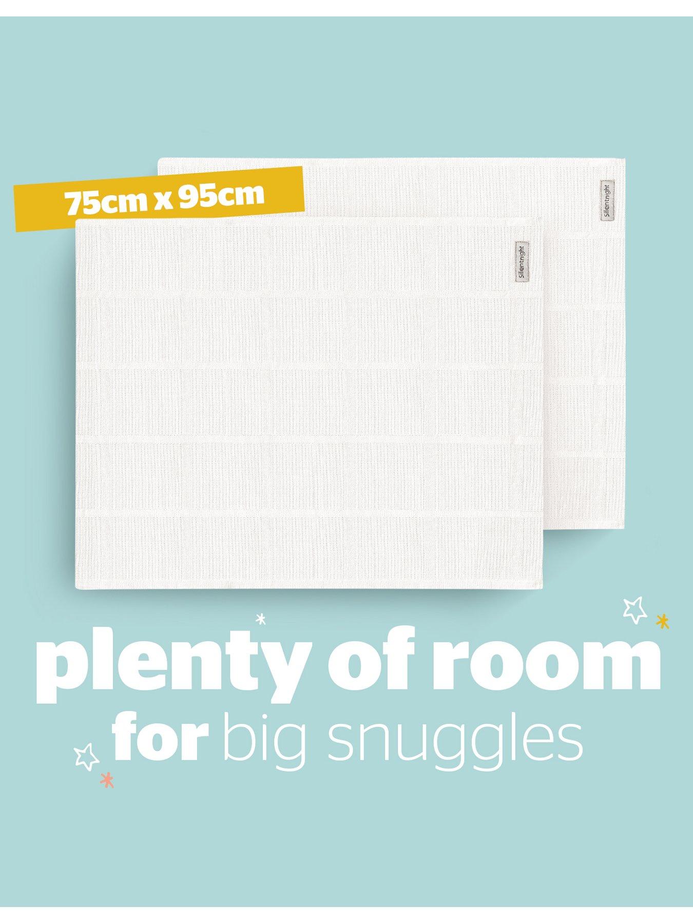 Image 5 of 7 of Silentnight Silentnight Safe Nights Cellular Blanket - White - 2 Pack
