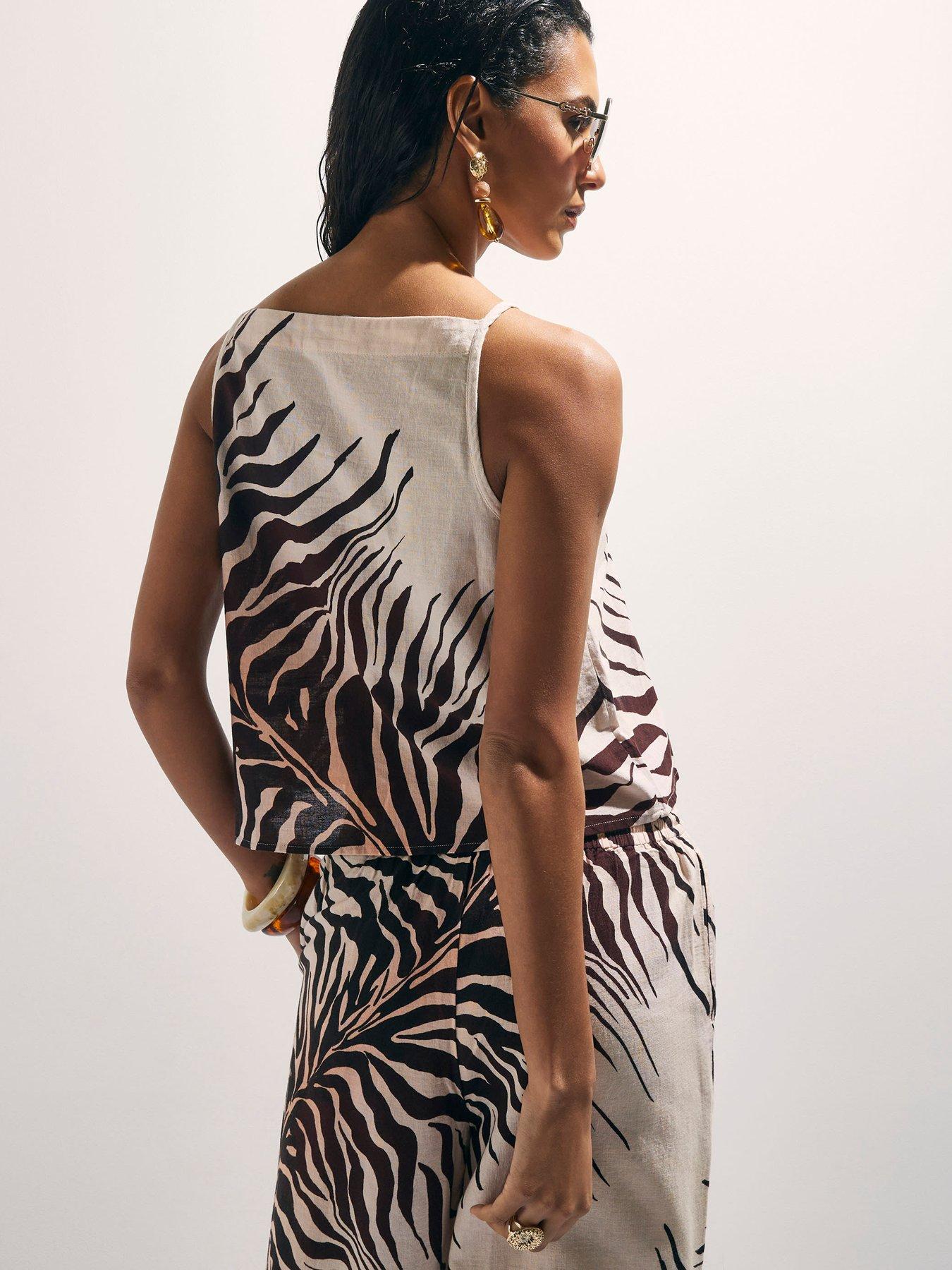 Image 2 of 4 of River Island Animal Print Linen Blend Tank - Cream