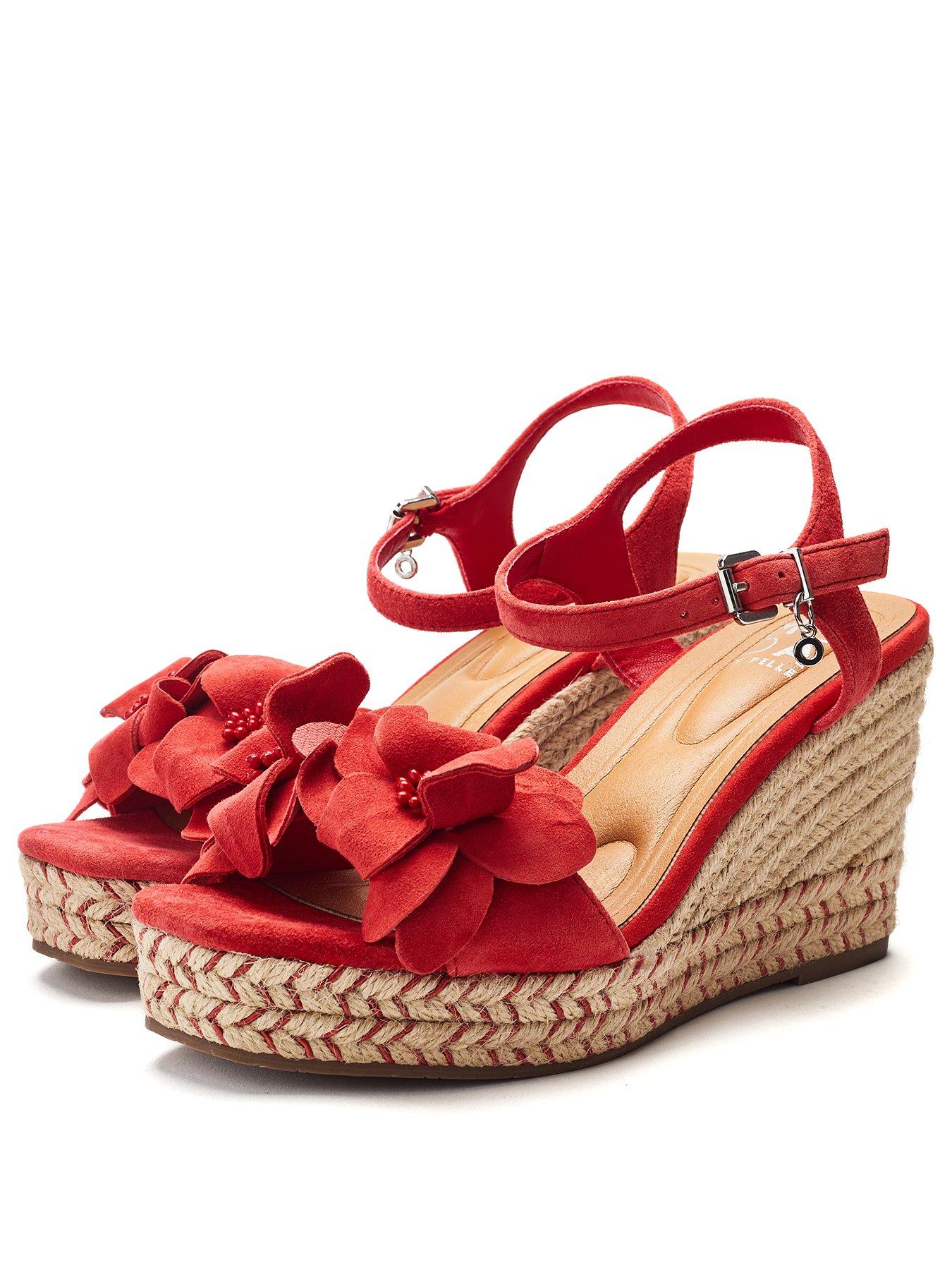 moda-in-pelle-mistee-red-suede-flower-detail-wedgeback