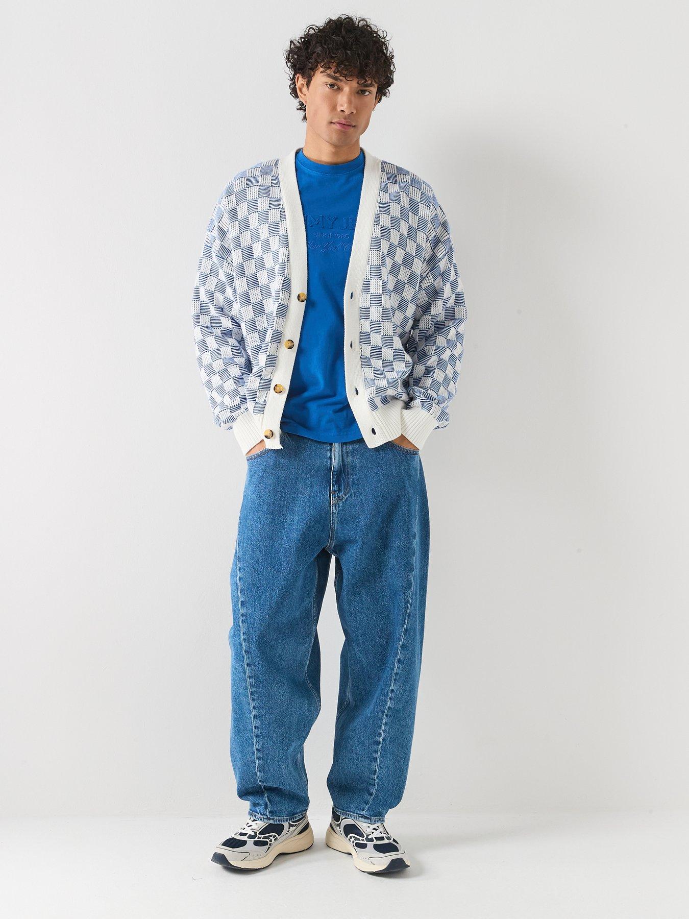 Image 3 of 6 of Tommy Jeans 90S Fit New Classics T-Shirt - Blue