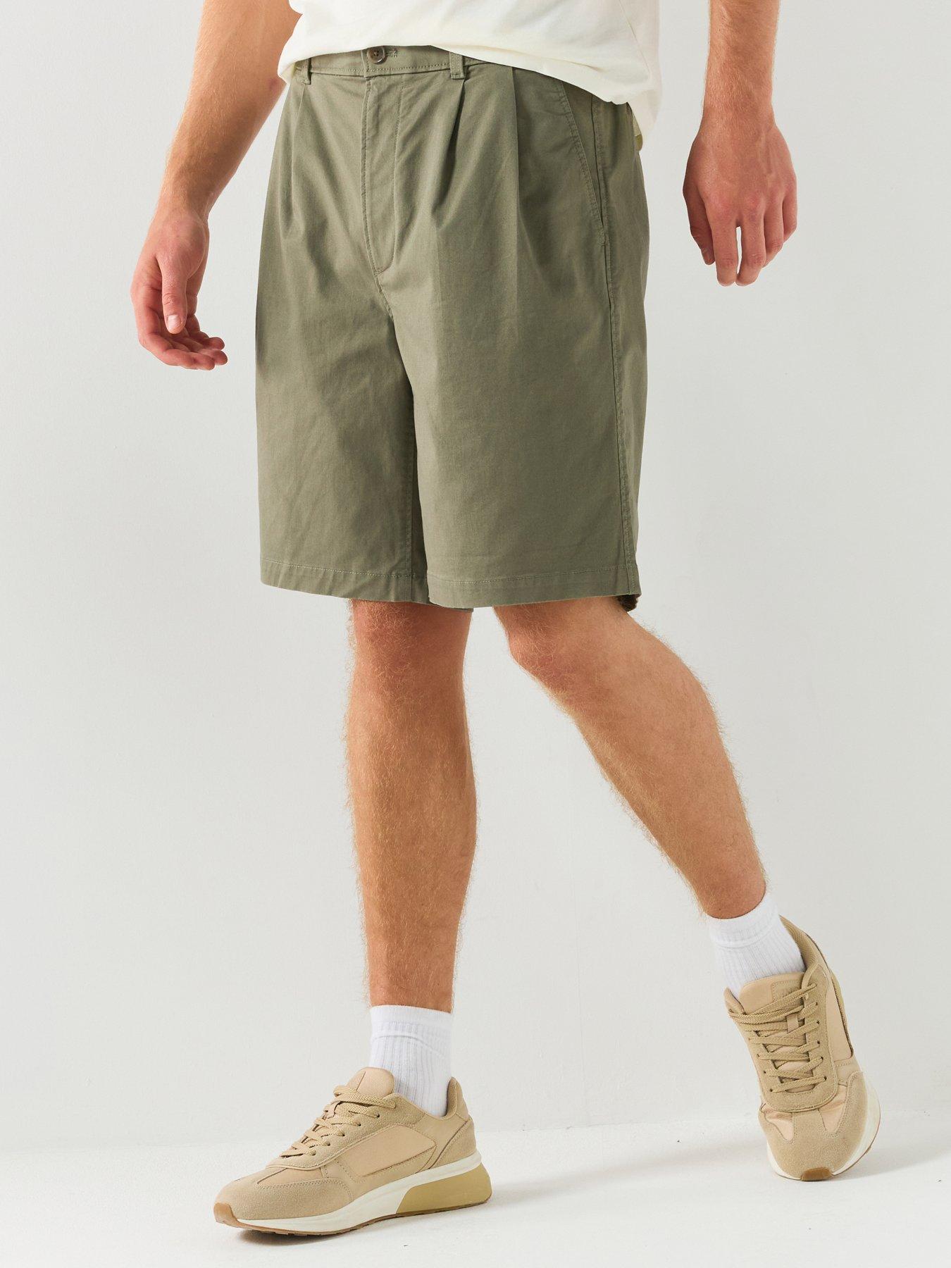 Calvin Klein Jeans Pleated 9 Chino Shorts - Khaki