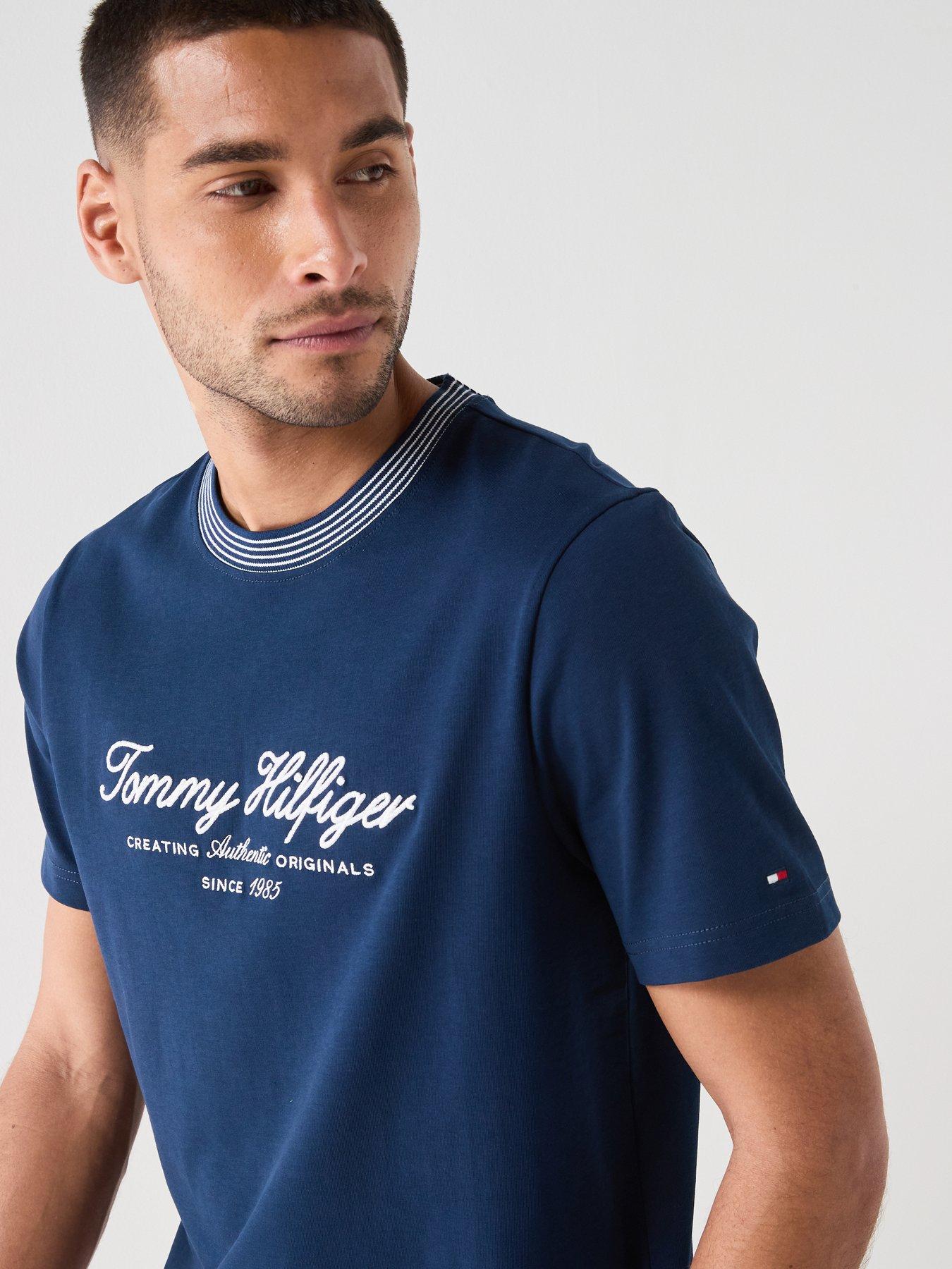 Image 4 of 5 of Tommy Hilfiger Nautical Script Logo Tipped Collar T-Shirt - Navy