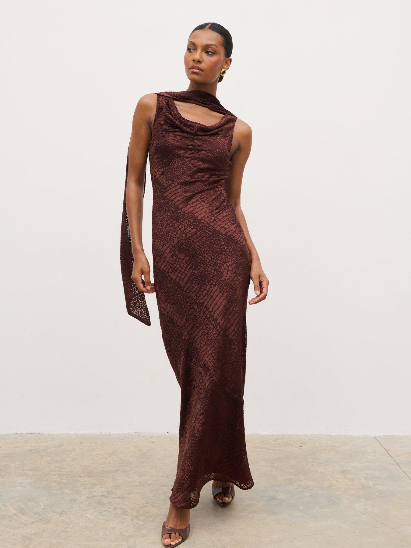 pretty lavish brown dress Dresses | | | 14 | Women Striped dress
