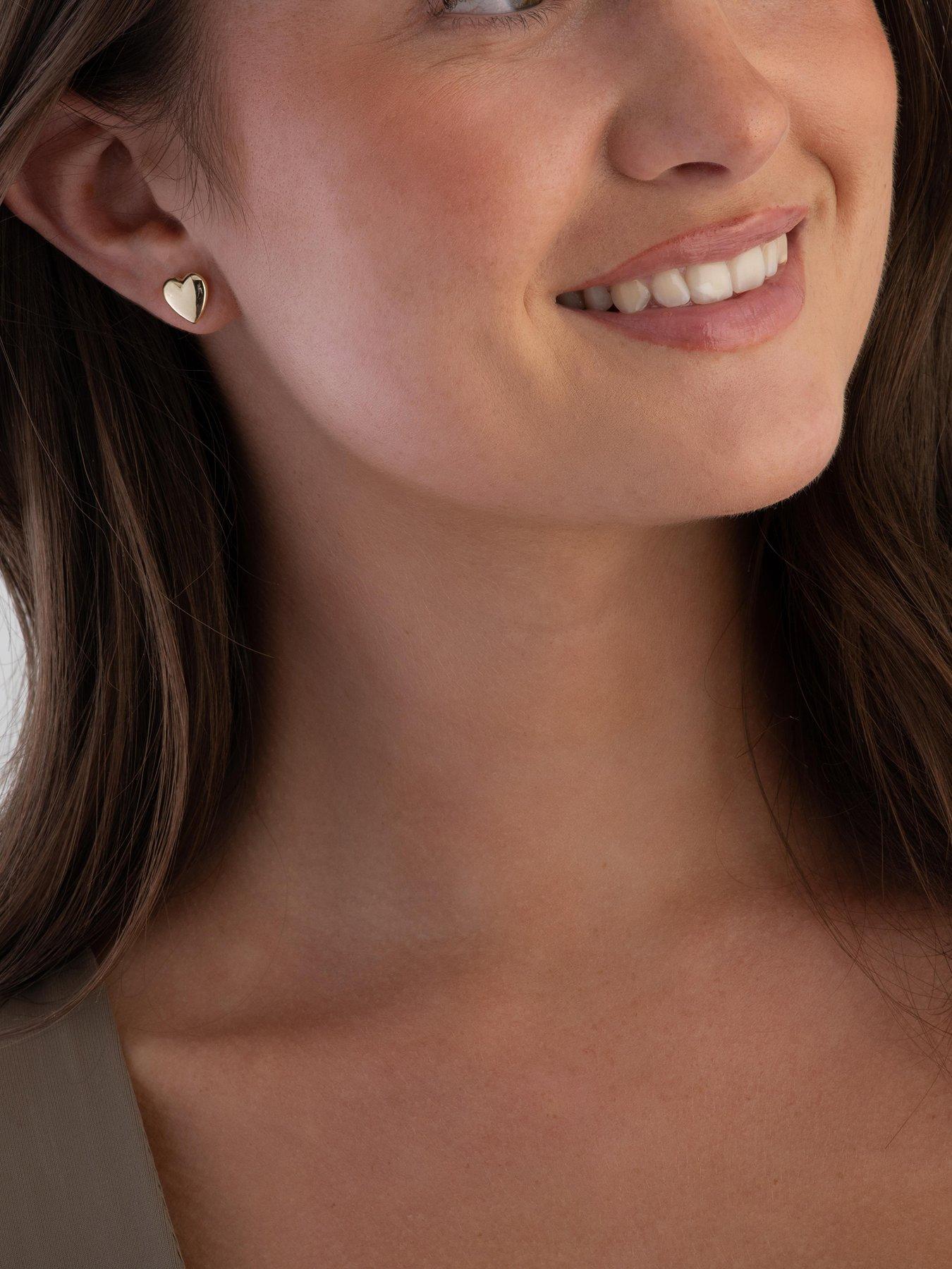 beaverbrooks-beaverbrooks-9ct-yellow-gold-heart-stud-earringsback