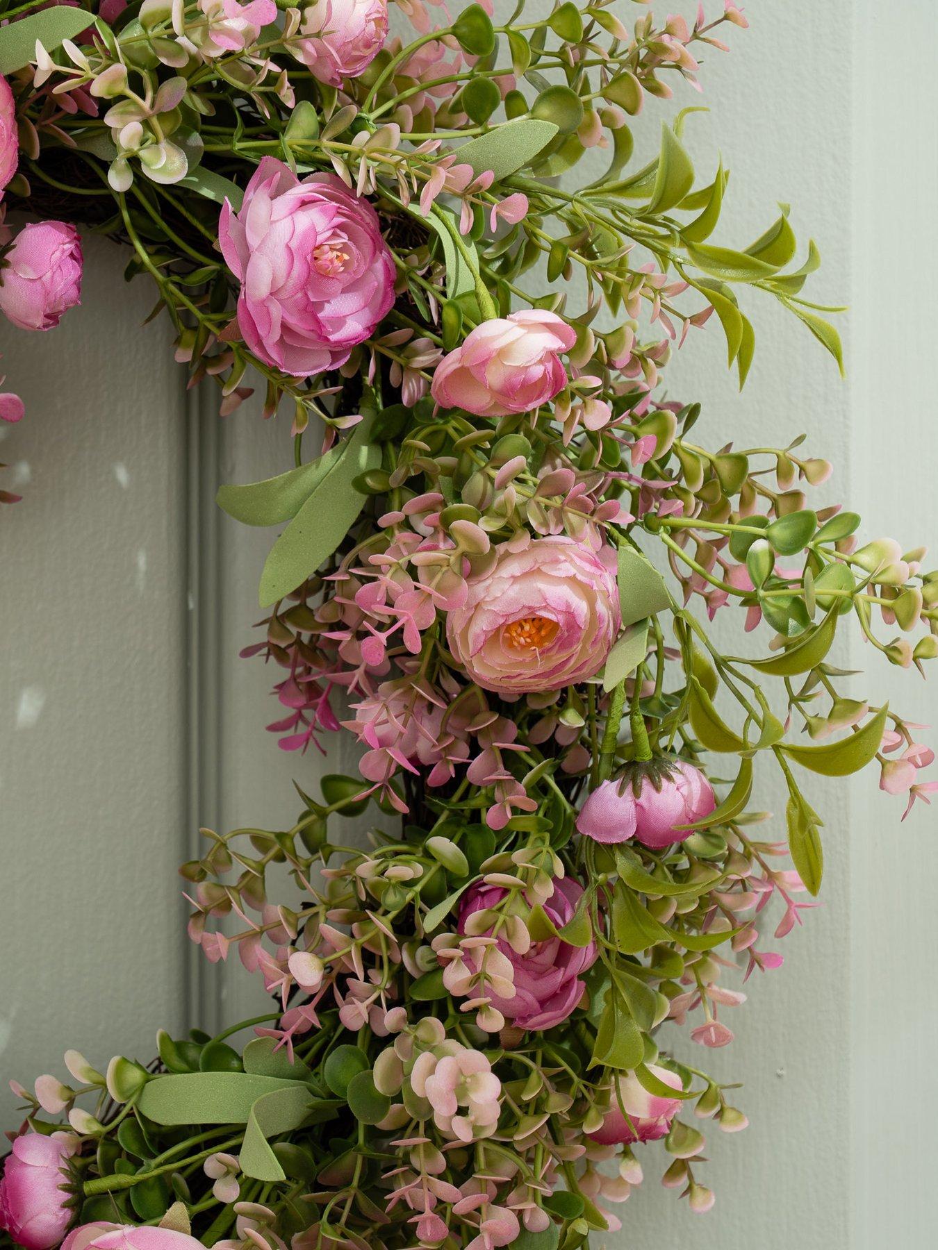 scottish-everlasting-pink-rannunculus-wreathoutfit