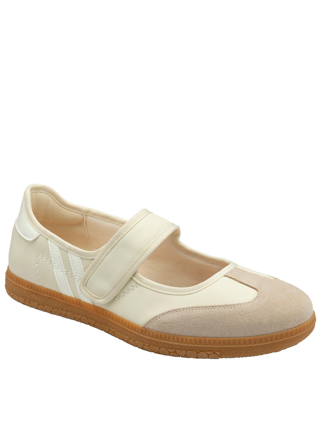 ravel-ferren-strap-open-trainer-off-whitefront