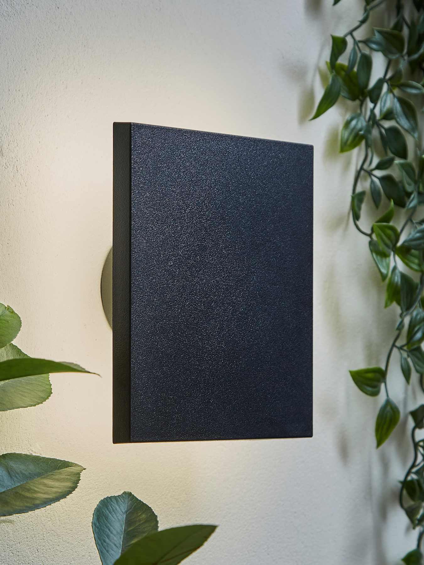 valuelights-chad-matte-black-backlit-square-ip65-integrated-led-outdoor-wall-lightfront