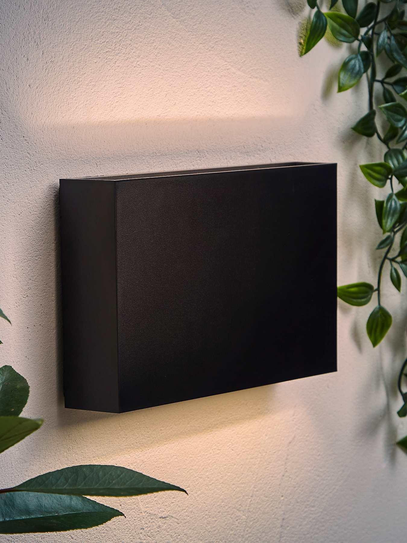 valuelights-jake-matte-black-ip65-integrated-led-updown-outdoor-wall-lightback