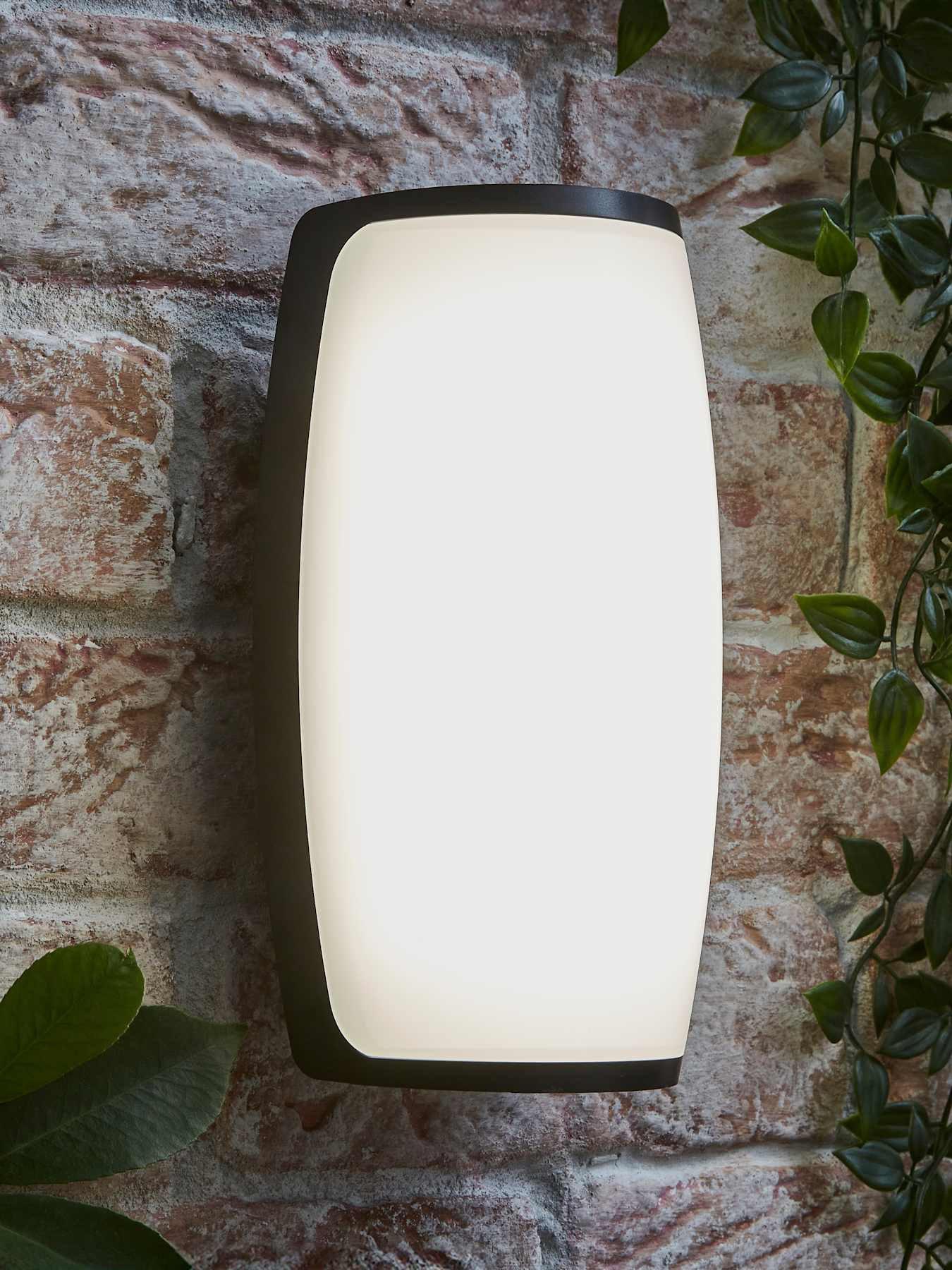 valuelights-jonny-matte-black-ip54-integrated-led-outdoor-wall-lightfront