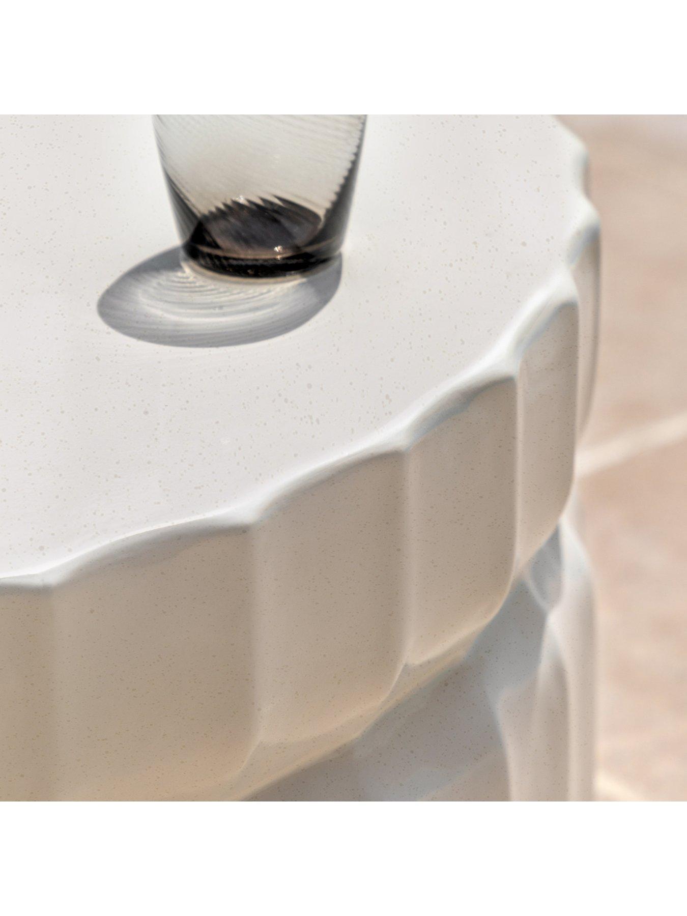 gallery-direct-cirella-coffee-tableoutfit