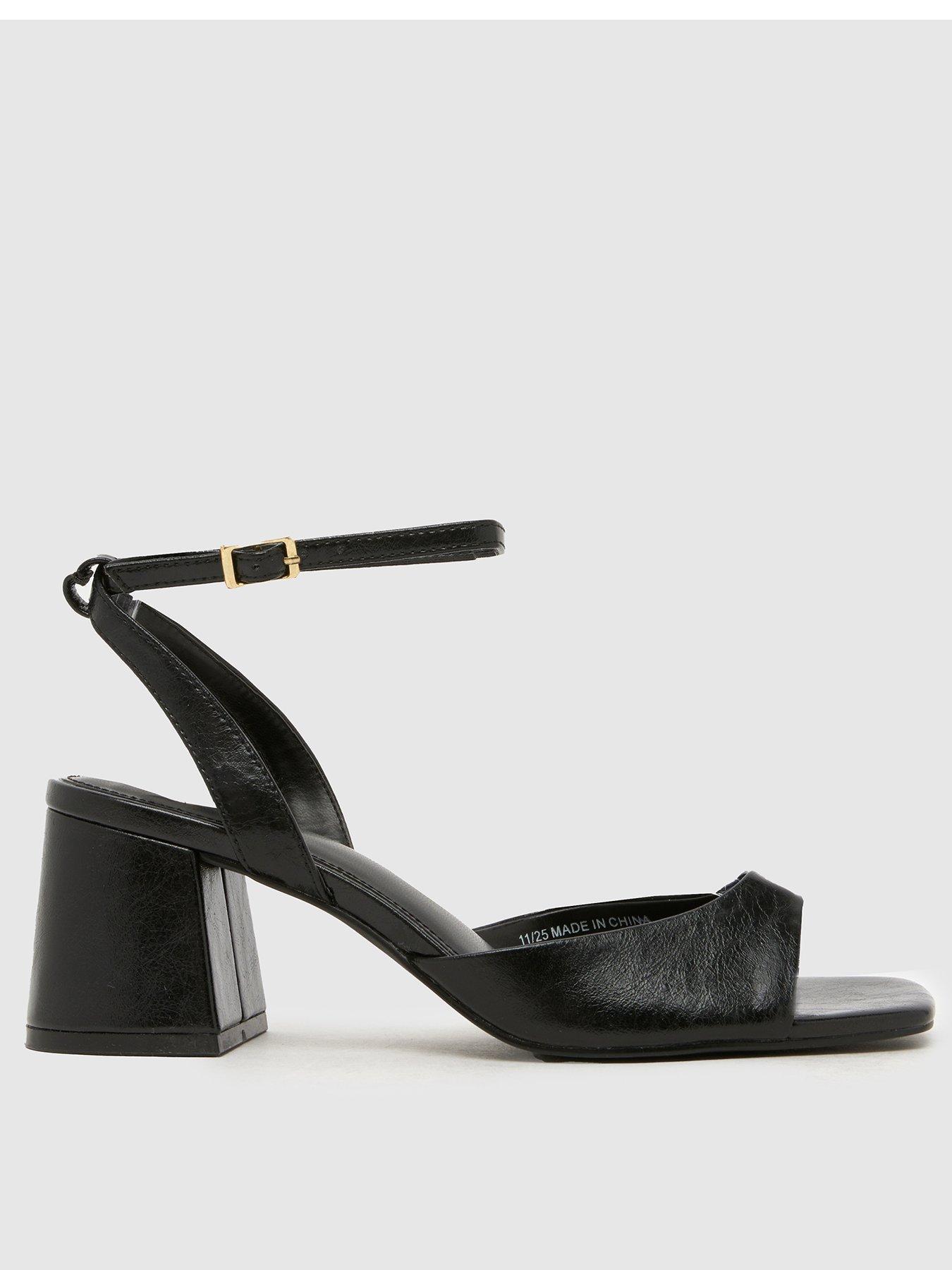 schuh-south-block-heel-sandal-blackfront