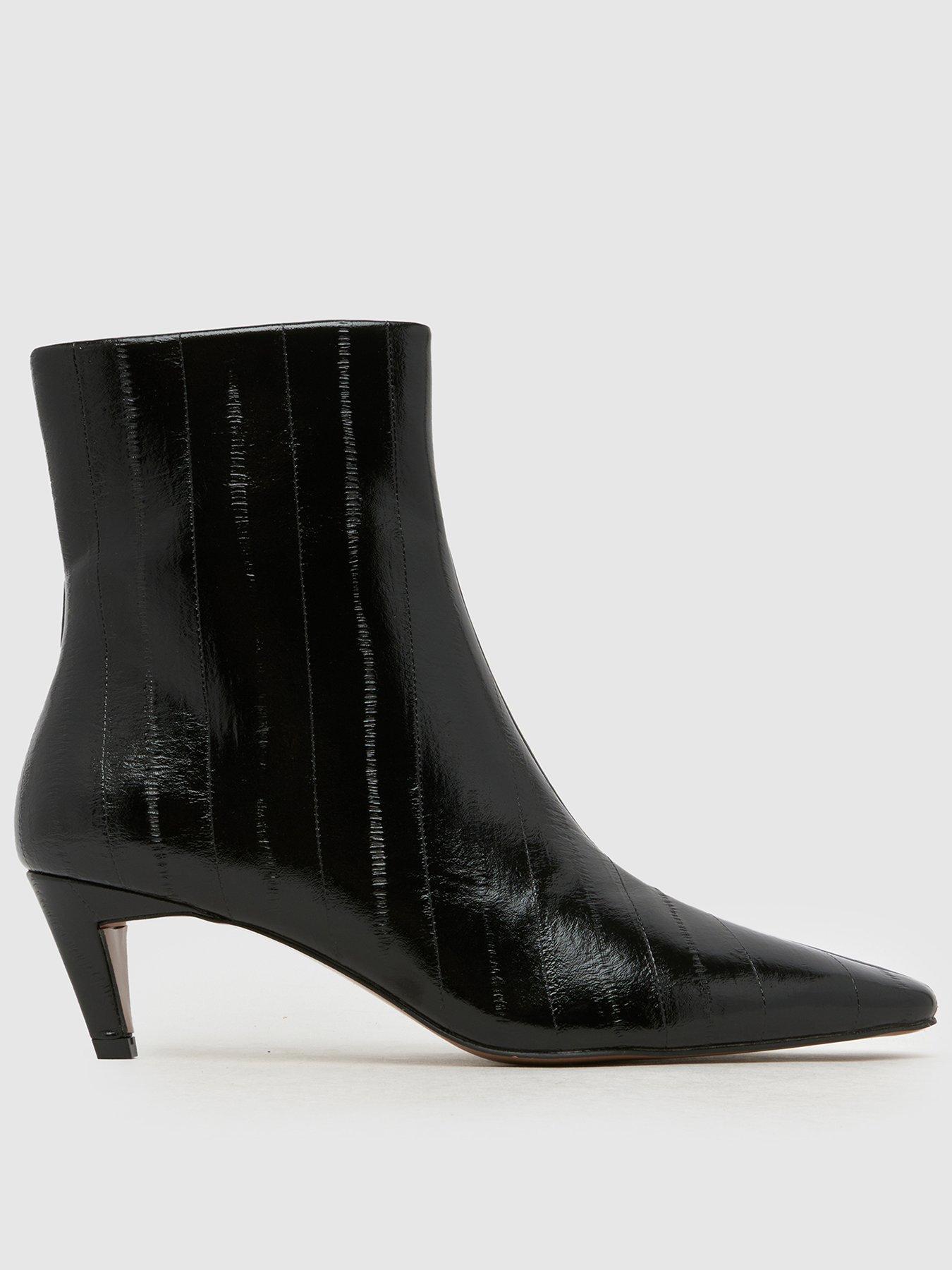 schuh-brooklyn-kitten-heel-boot-blackfront