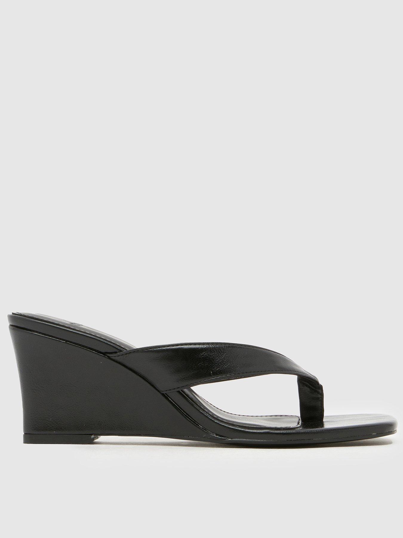 schuh-solomon-wedge-sandal-blackfront
