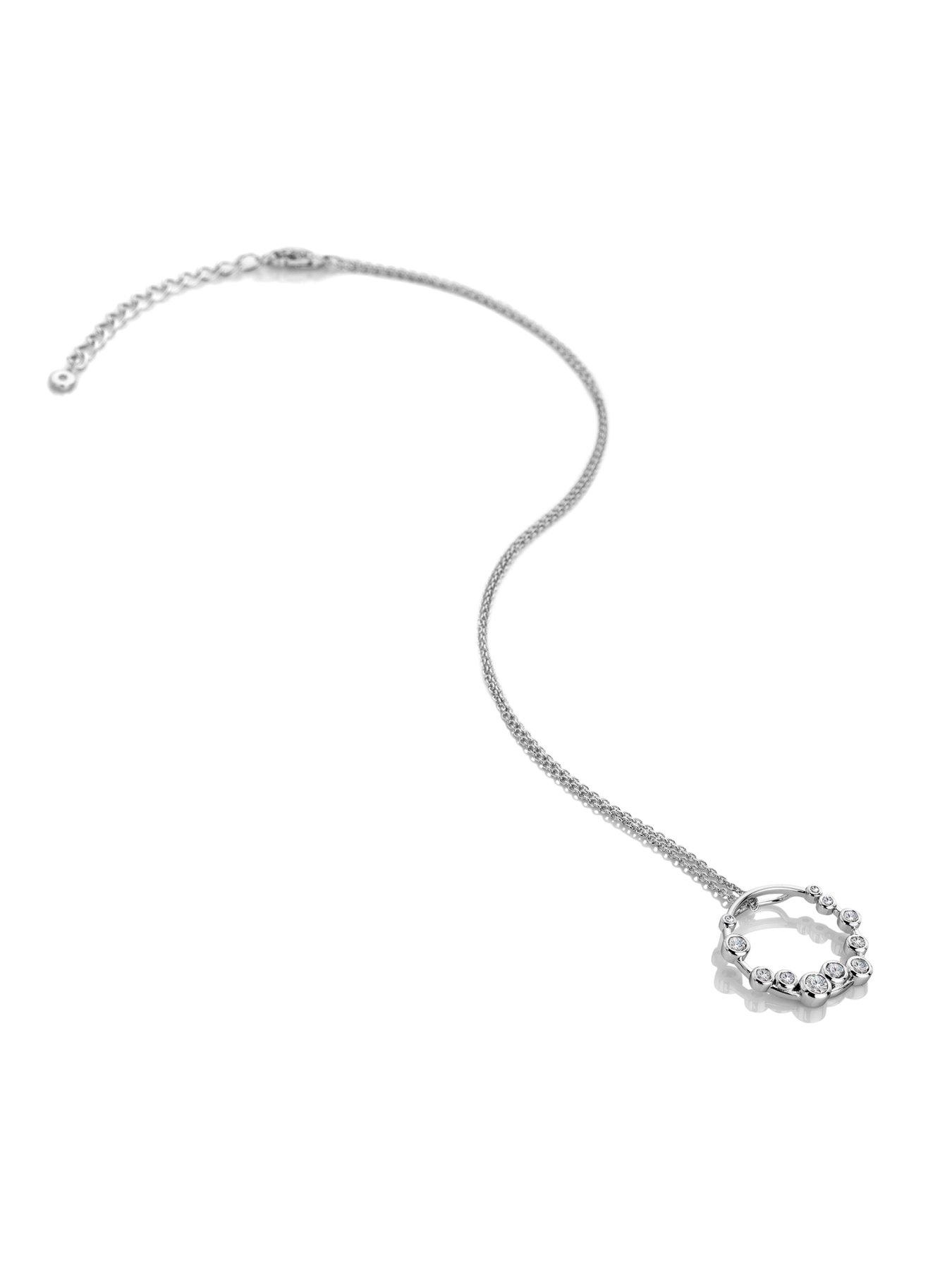hot-diamonds-tender-wreath-pendantstillFront