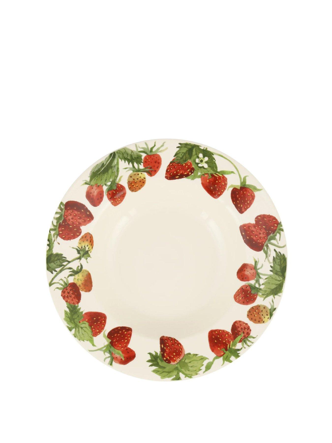 emma-bridgewater-strawberries-dessert-platefront
