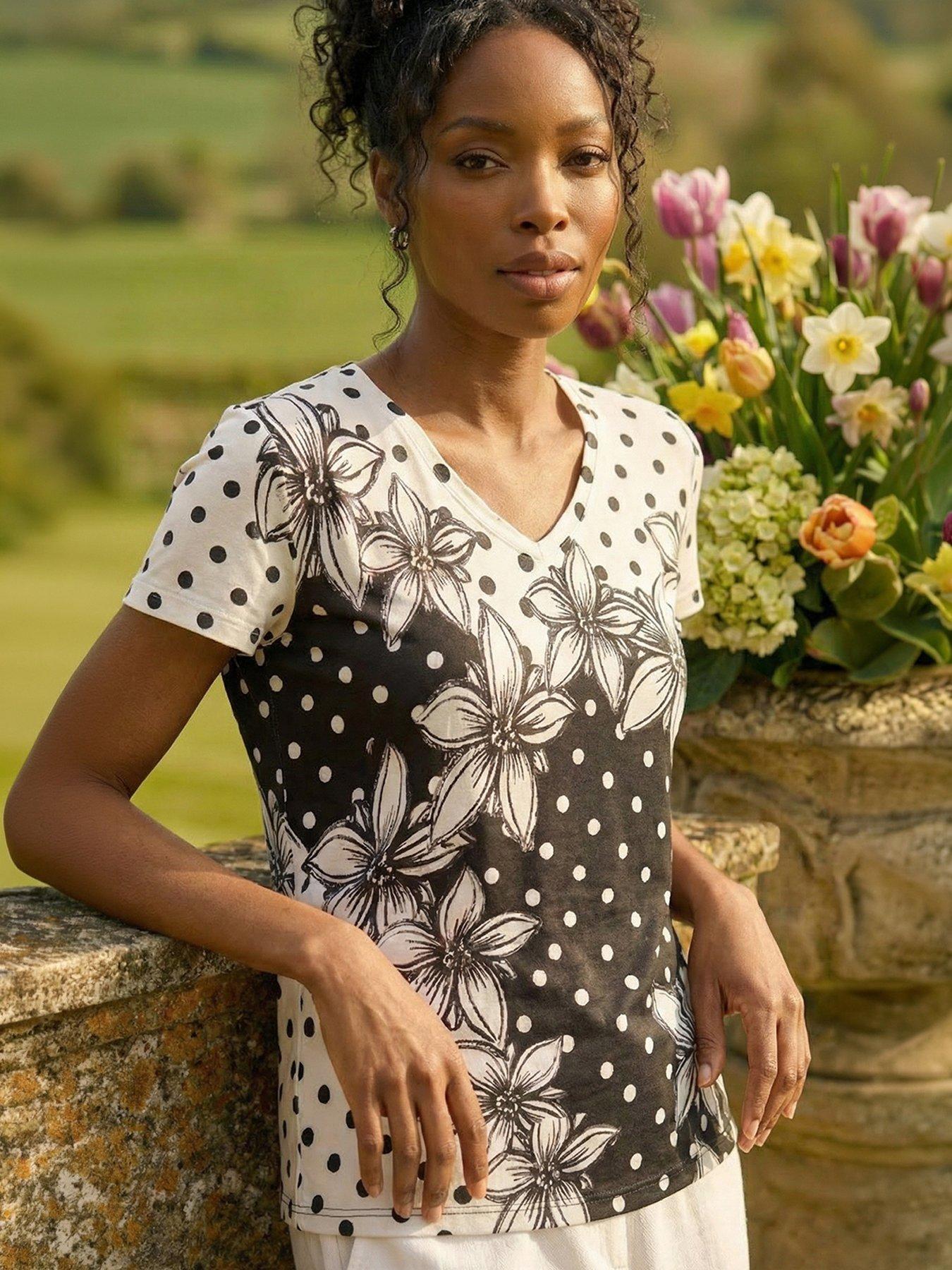Roman Polka Dot Floral Knit Top