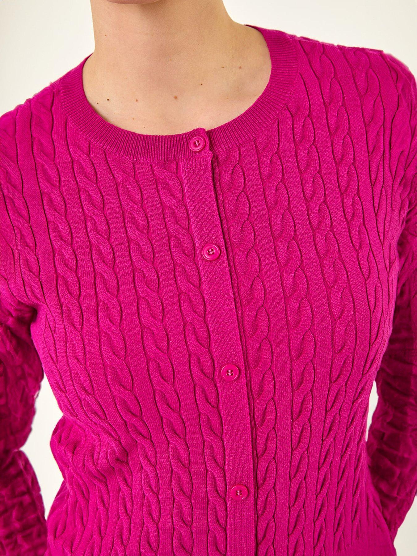 roman-cable-knit-buttoned-topdetail