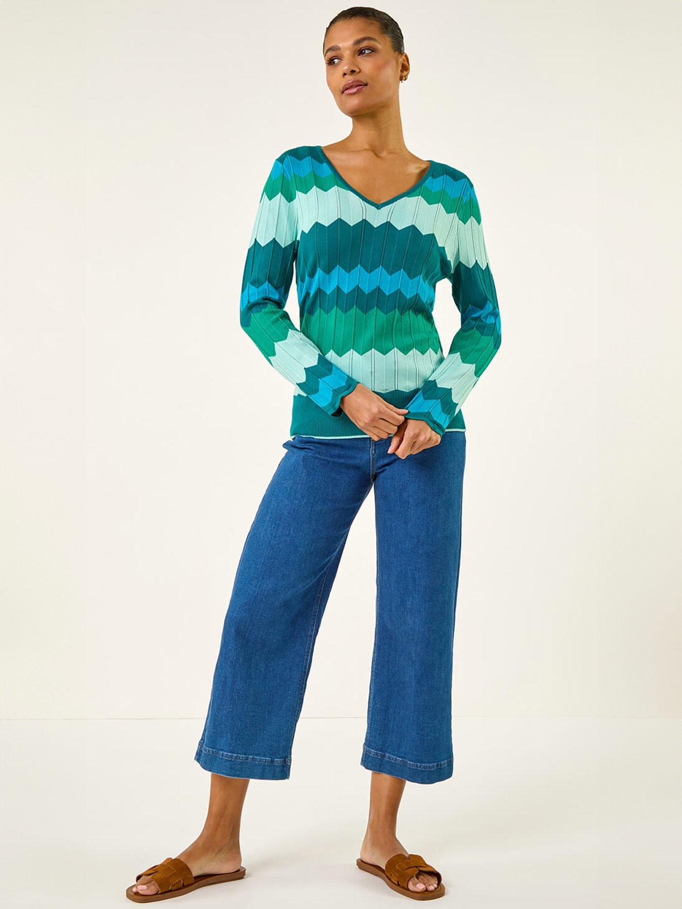 roman-wave-v-neck-knit-jumperback