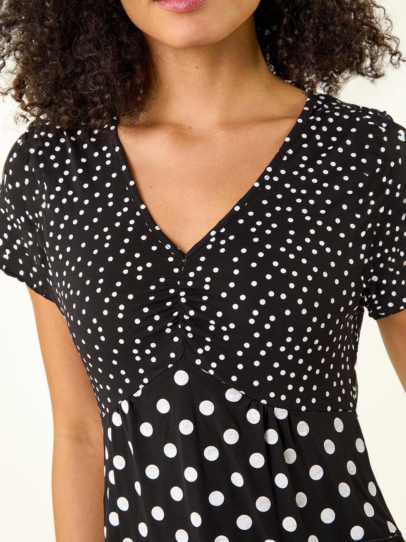 roman-contrast-polka-dot-gathered-topdetail