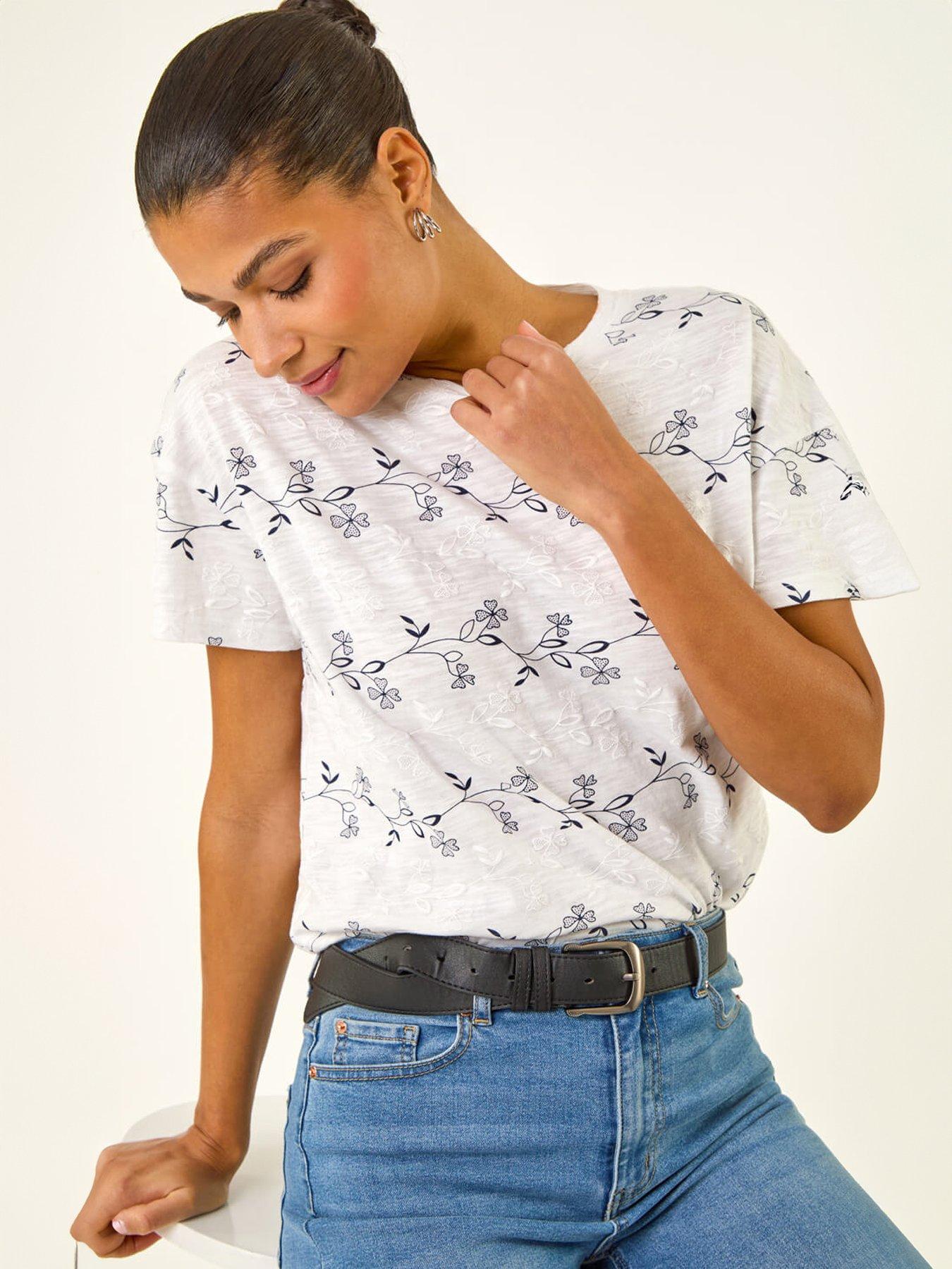 roman-floral-puff-print-t-shirtoutfit