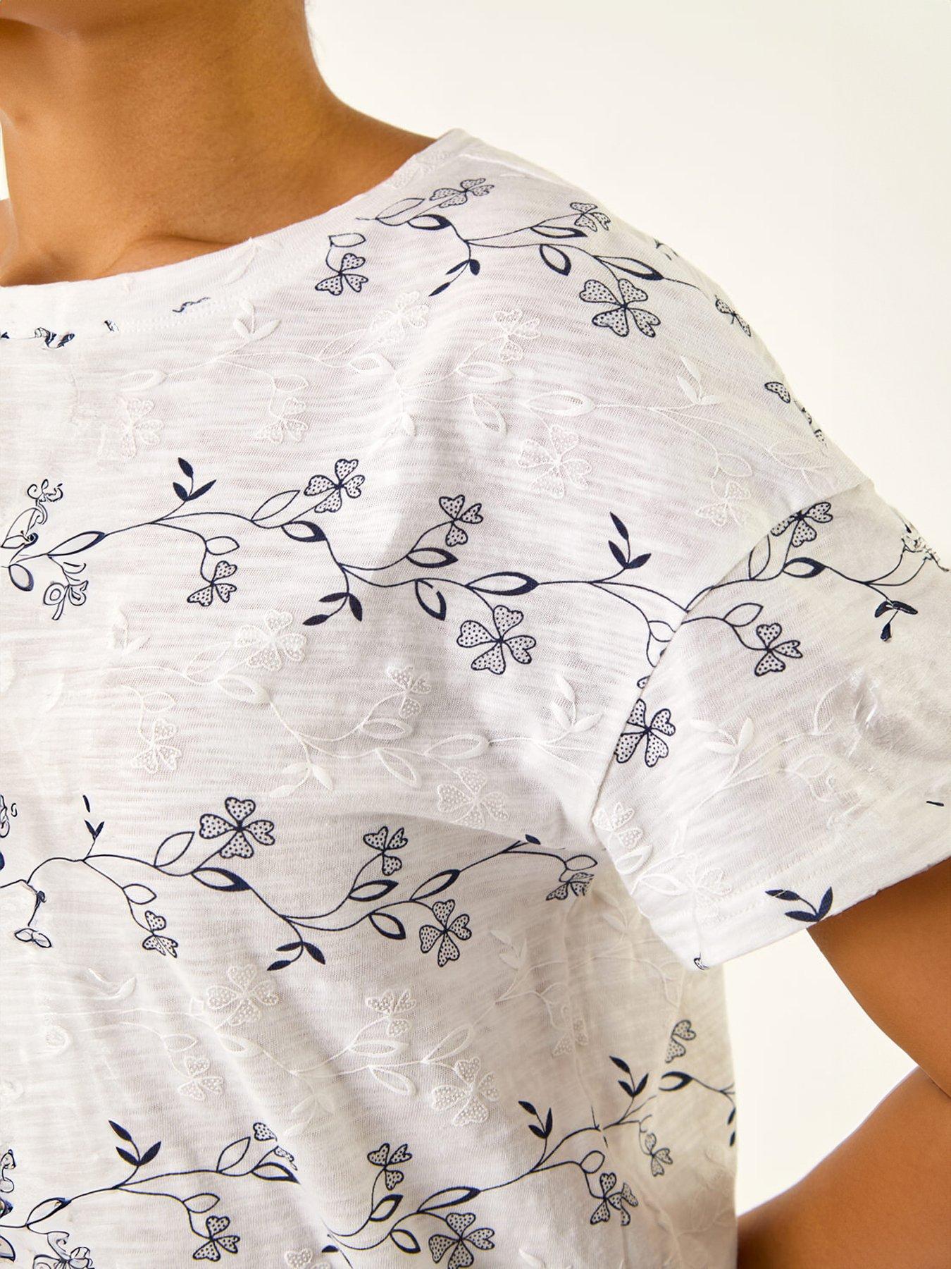 roman-floral-puff-print-t-shirtdetail