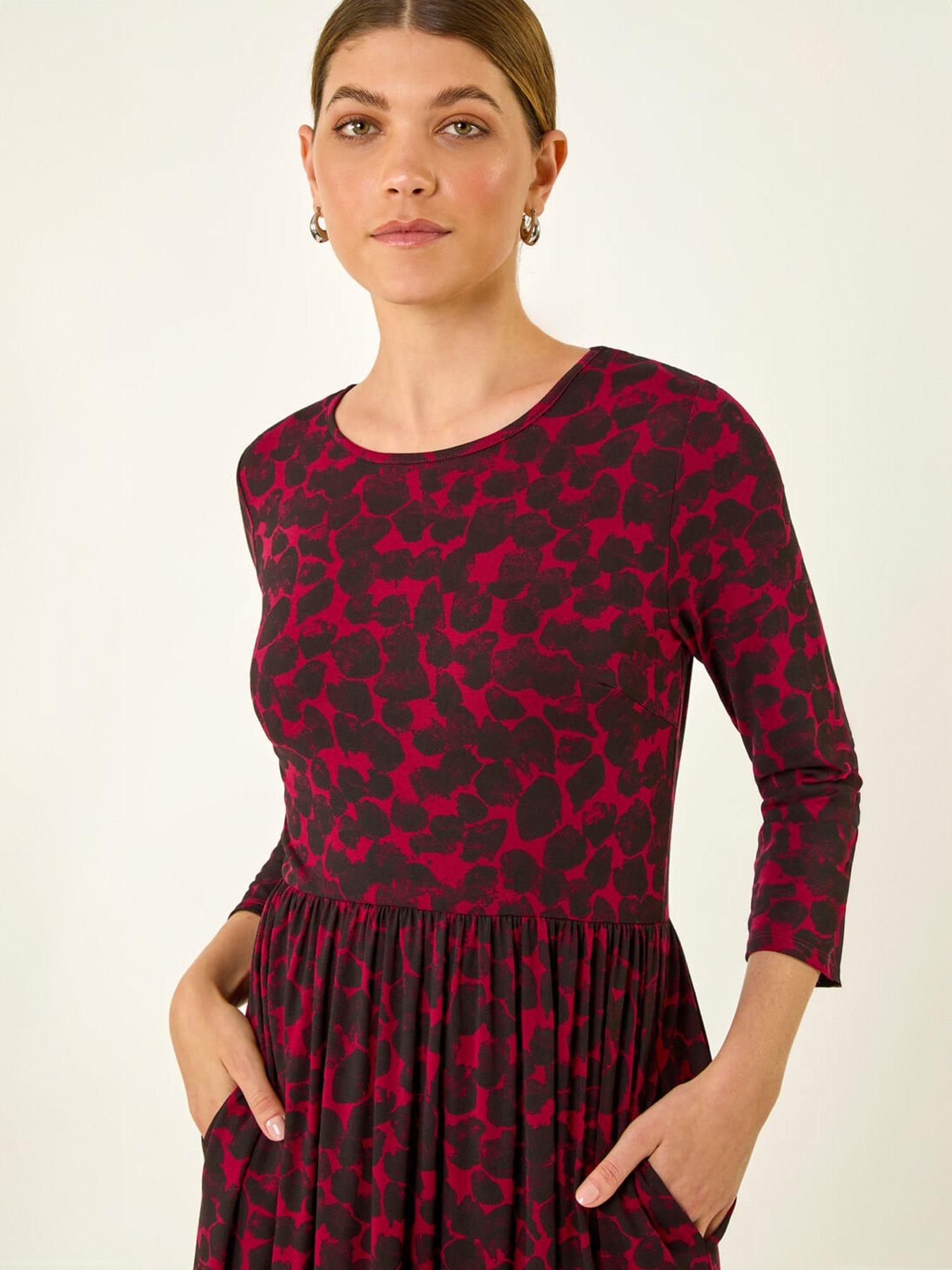 roman-abstract-spot-stretch-midi-dressdetail