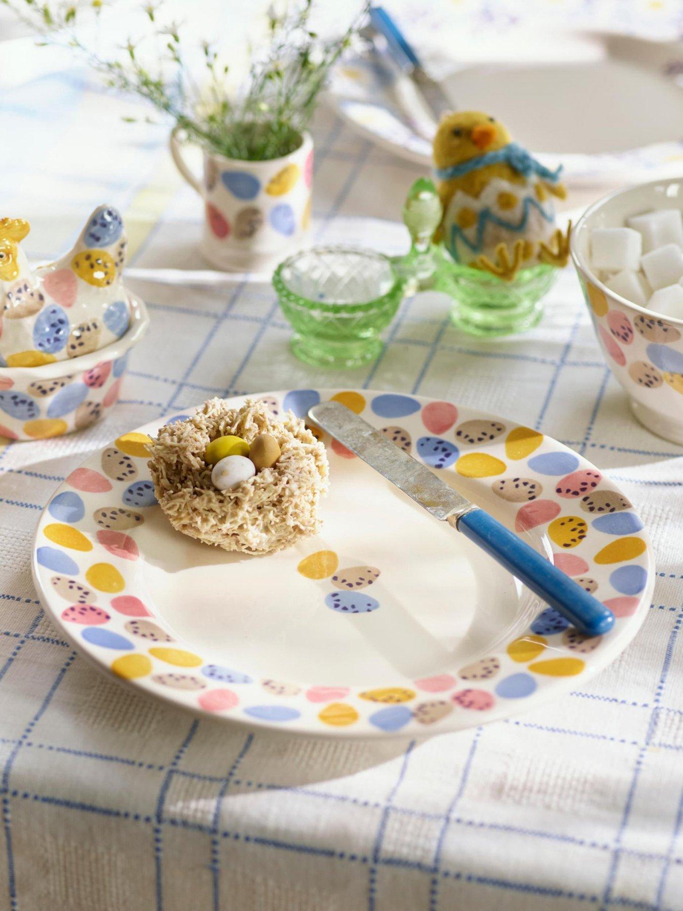 emma-bridgewater-mini-eggs-8-12-platefront