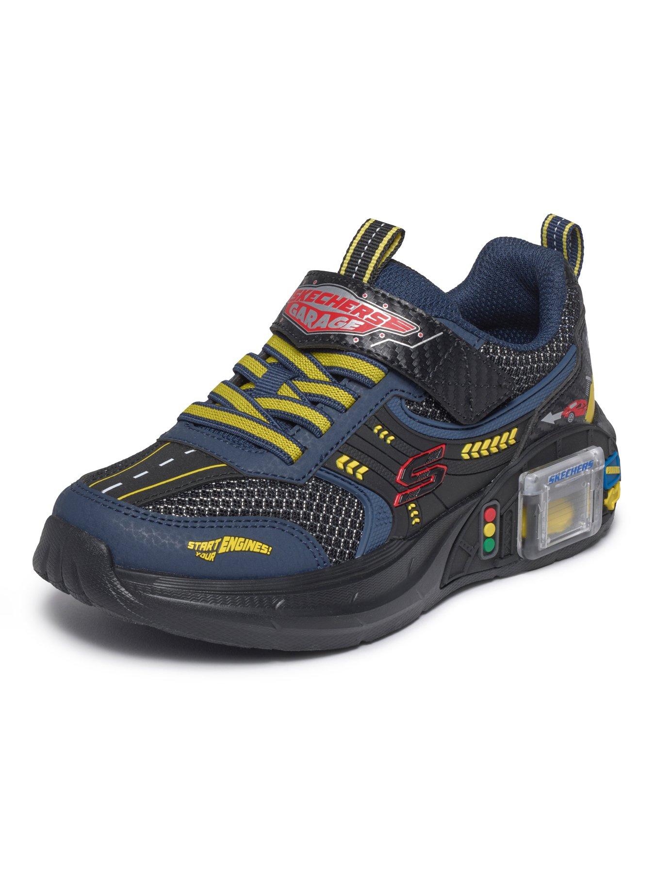 Image 6 of 7 of Skechers Junior Garage Graphic Sports Trainers - Black