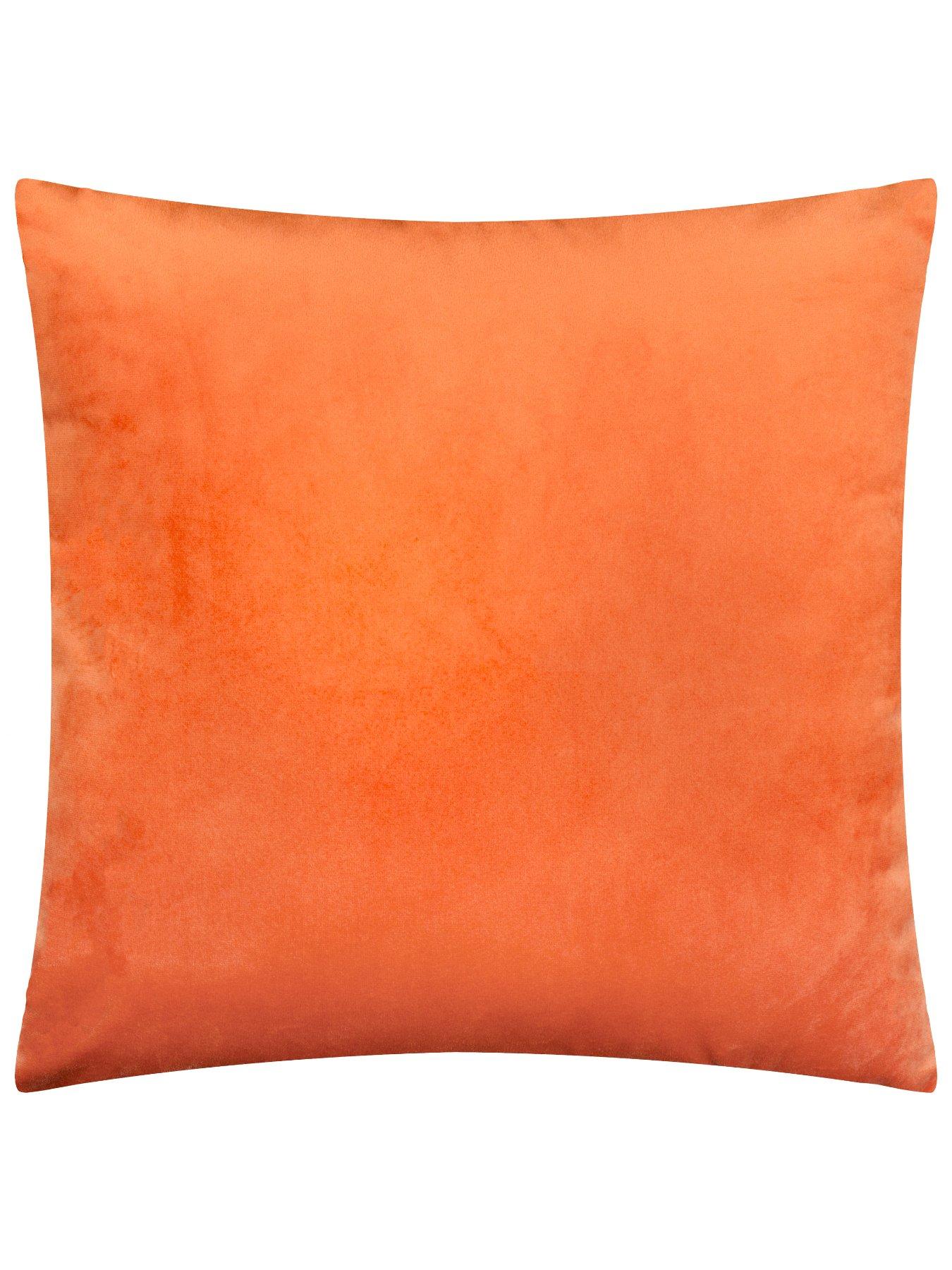 Image 3 of 5 of Furn GOOD TIMES TUFT 43X43 POLYESTER CUSHION MULTI