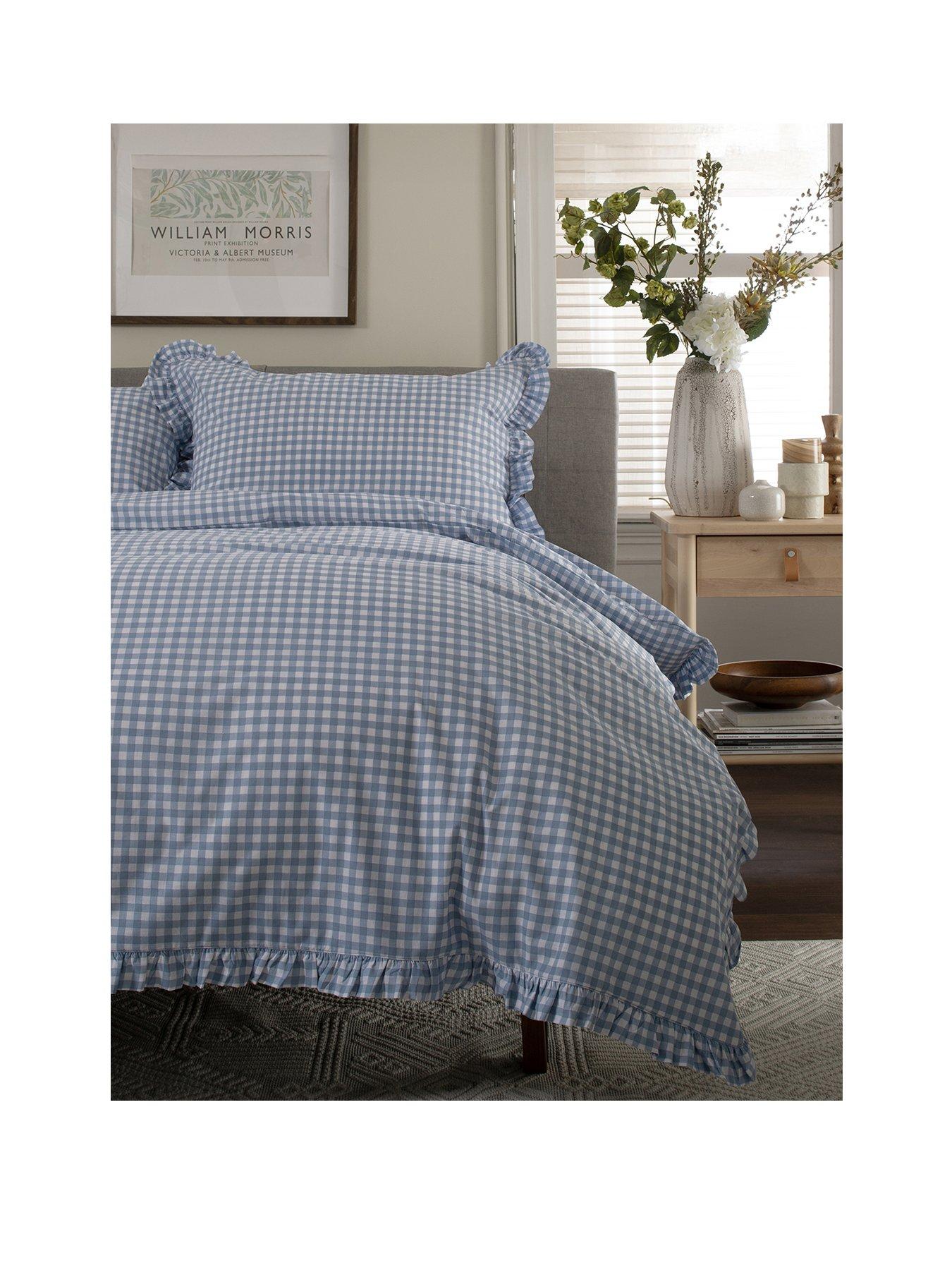 deyongs-tlc-gingham-frilled-duvet-setstillFront