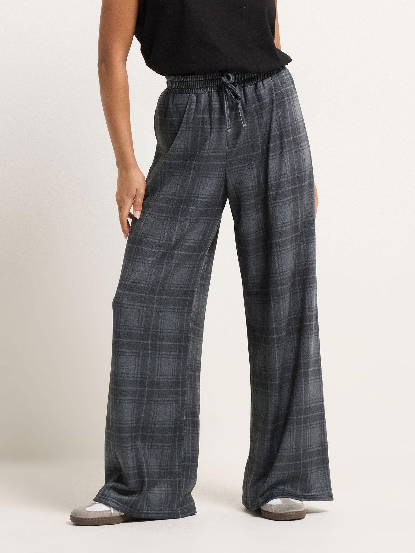 Image 1 of 4 of PixieGirl Petite Brushed Check Wide Leg Trousers