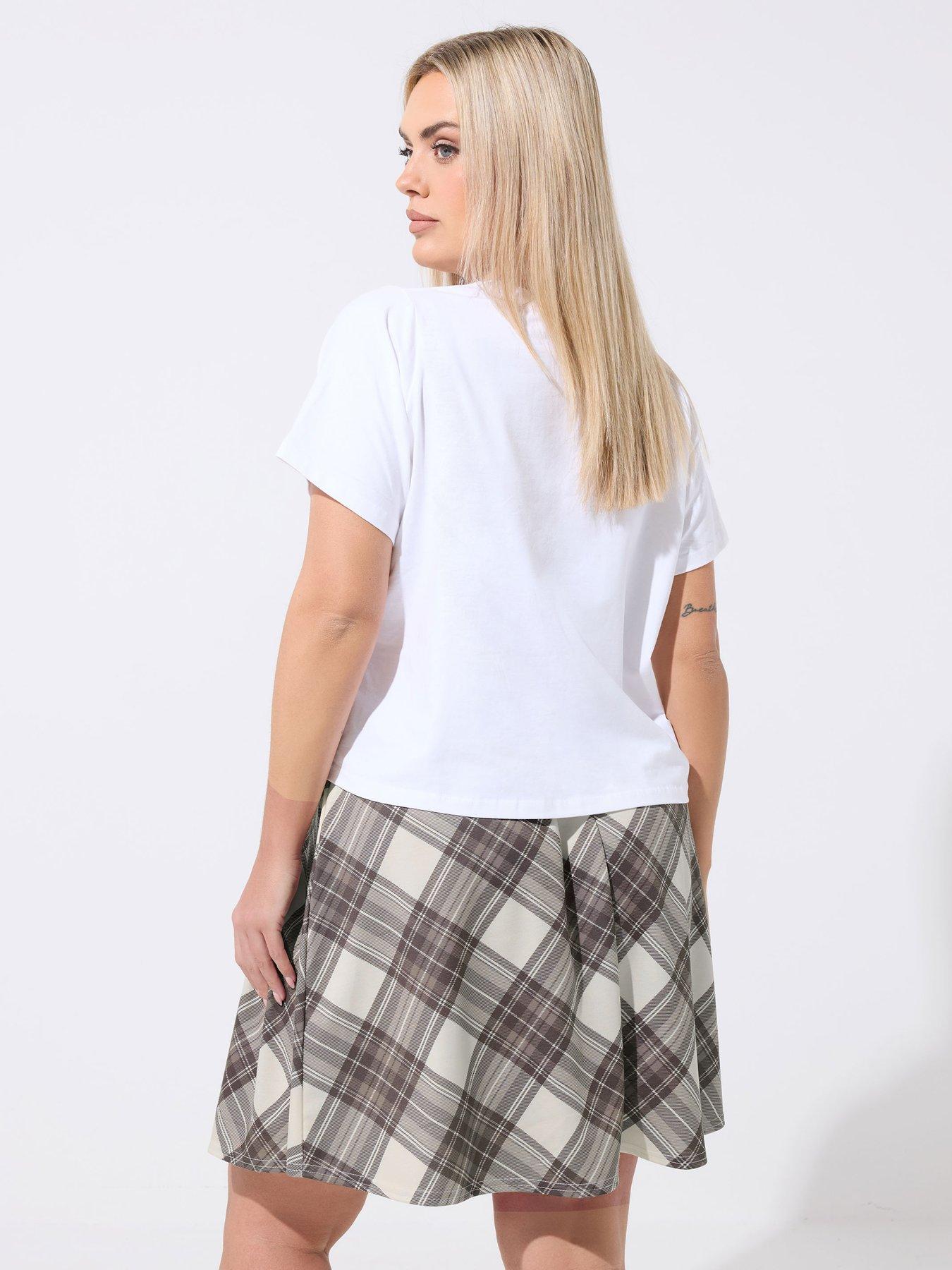 yours-curve-check-pleat-skirtstillFront