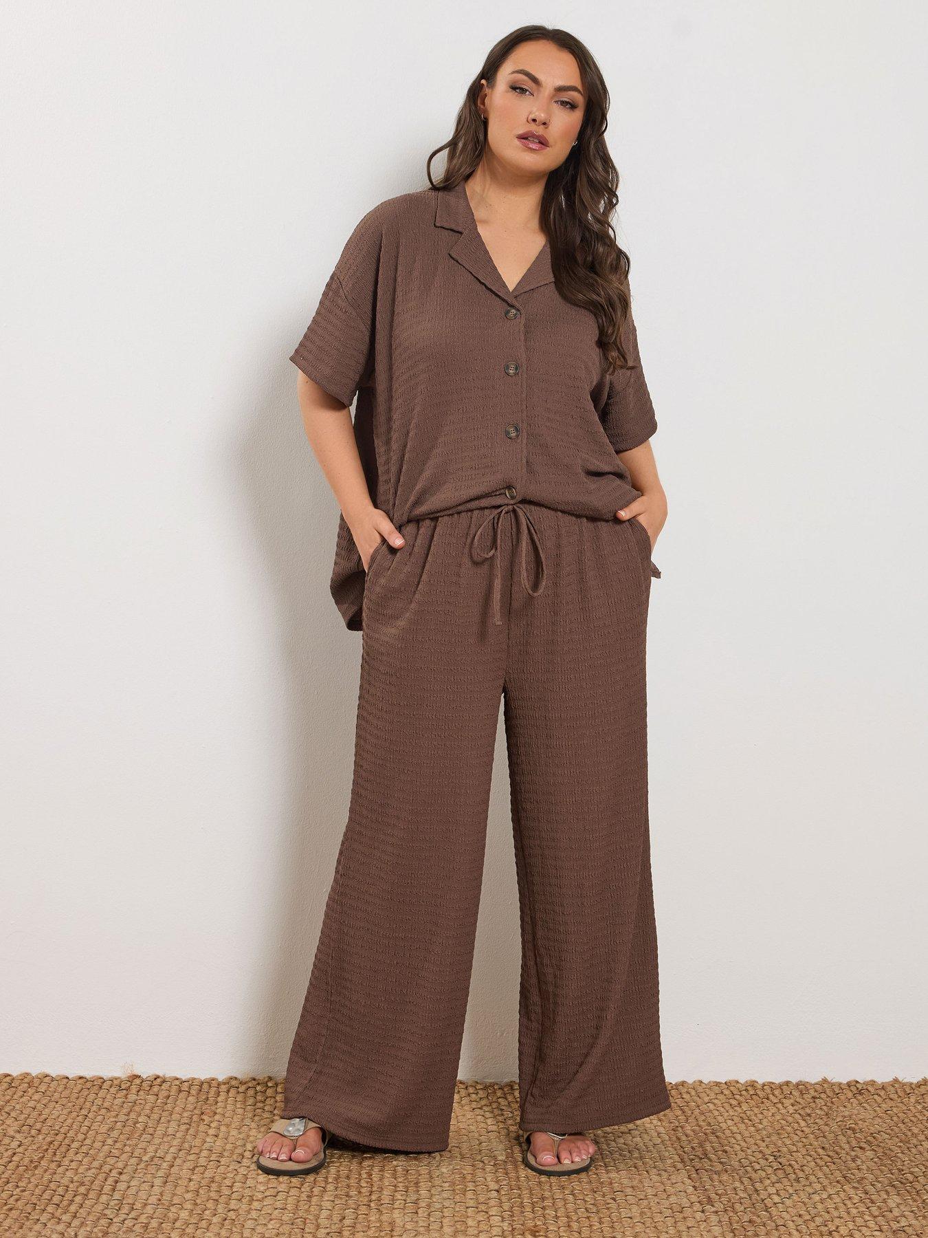 Image 3 of 5 of Yours Curve Wide Leg Textured Trousers - Brown
