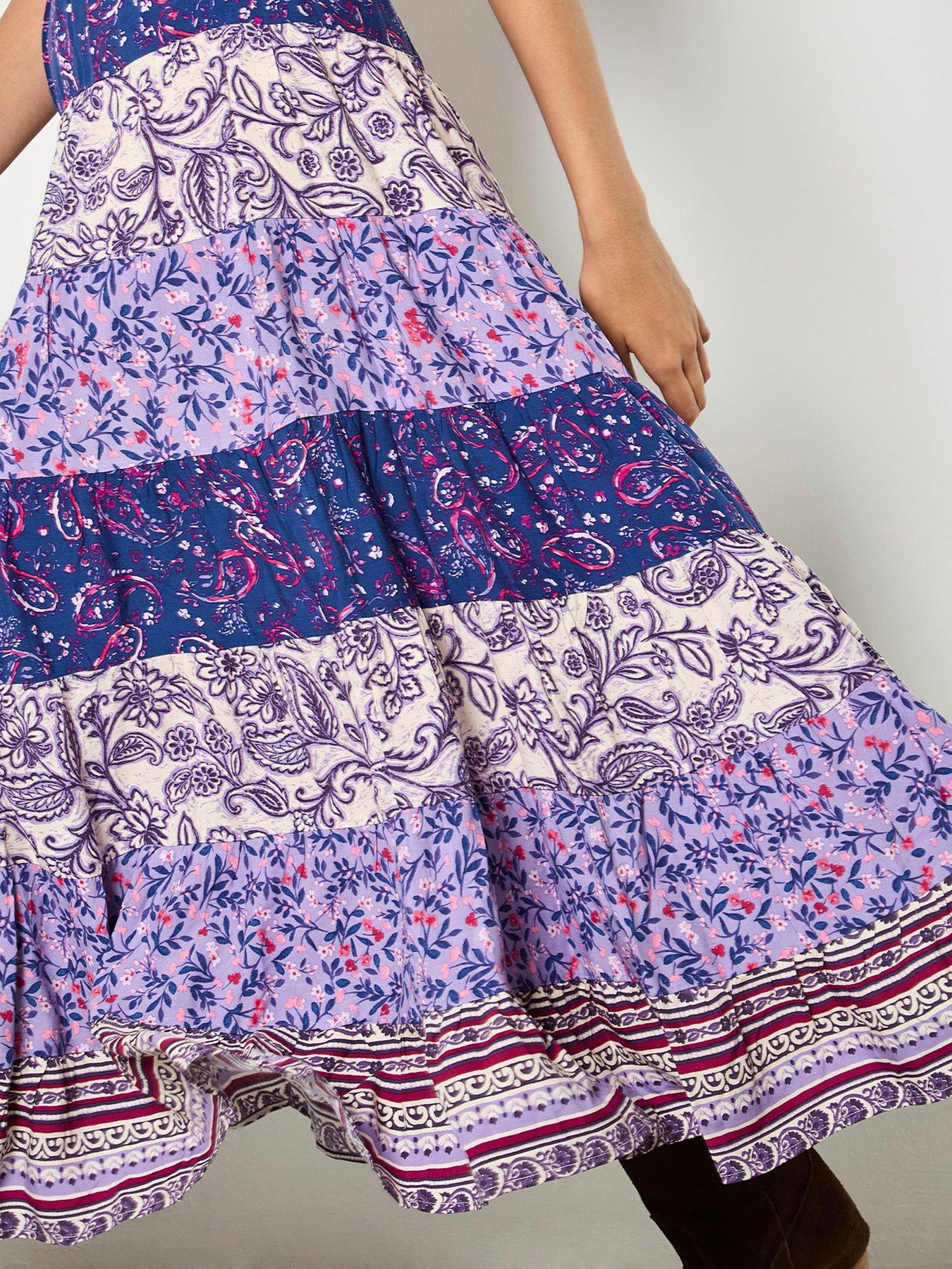 apricot-apricot-multi-tier-patchwork-print-skirtoutfit