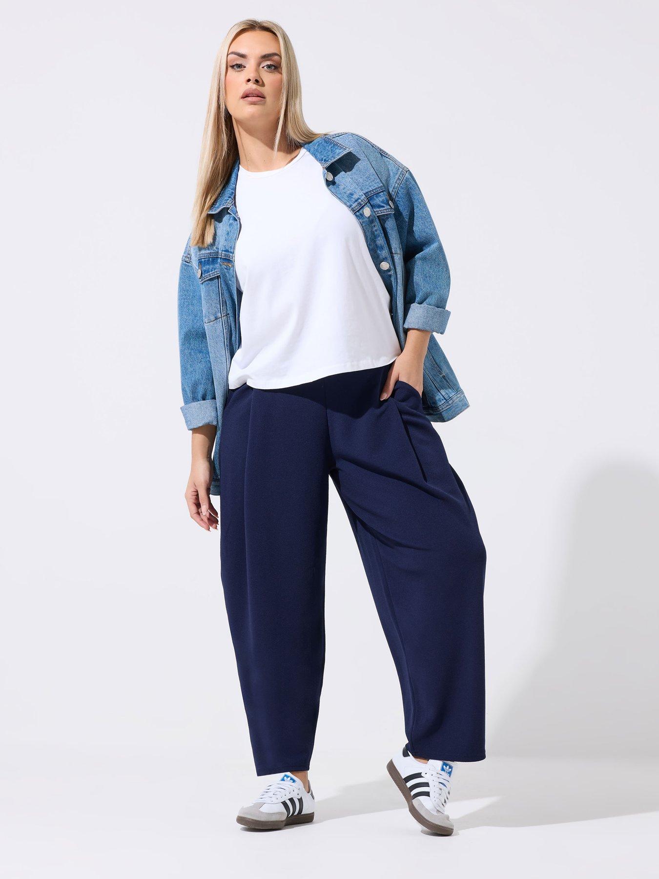 Image 3 of 4 of Yours Curve Barrel Pleat Trousers - Navy