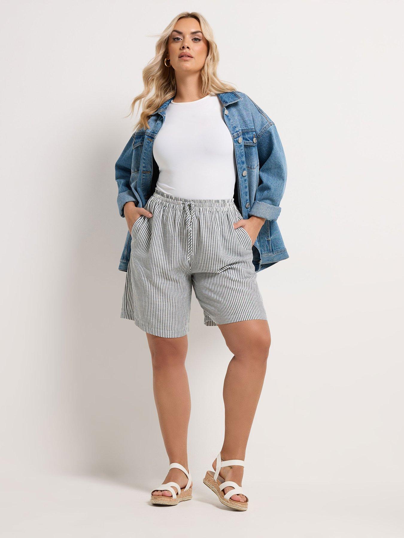 yours-curve-linen-look-shortsback