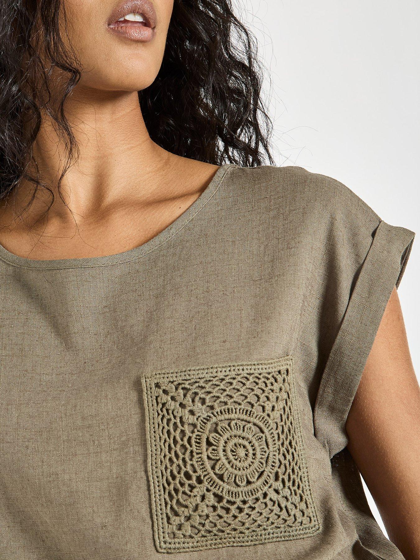 apricot-apricot-crochet-pocket-turn-up-teeoutfit