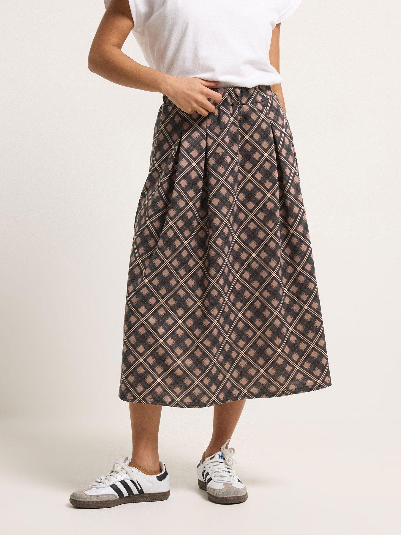 PixieGirl Petite Large Check Midi Skirt - Brown