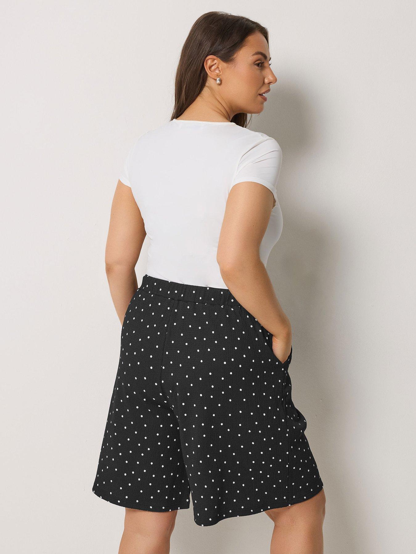Image 2 of 5 of Yours Curve Jersey Crinkle Polka Dot Shorts