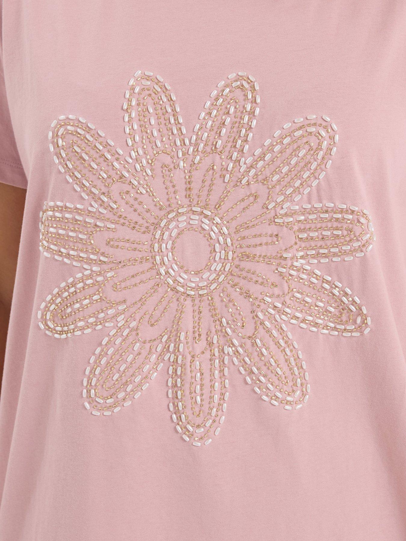 Image 4 of 5 of Yours Curve Placement Core T-Shirt - Pink