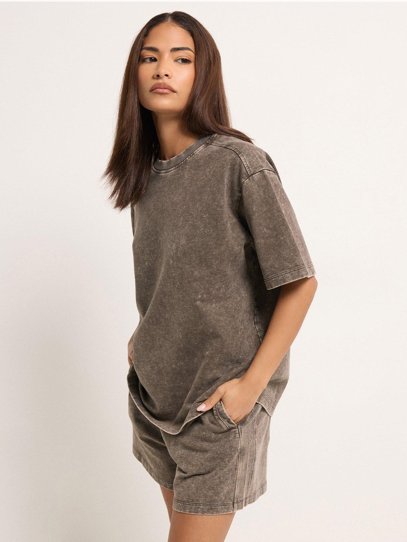 PixieGirl Petite Acid Wash Sweat Short Set