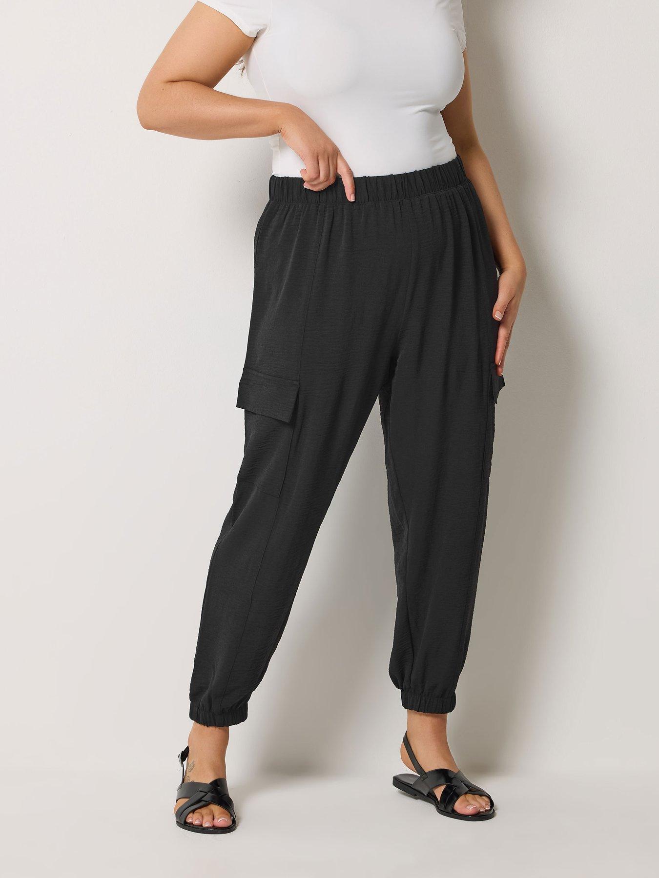 Image 1 of 5 of Yours Curve Washed Twill Cargo Jogger - Black