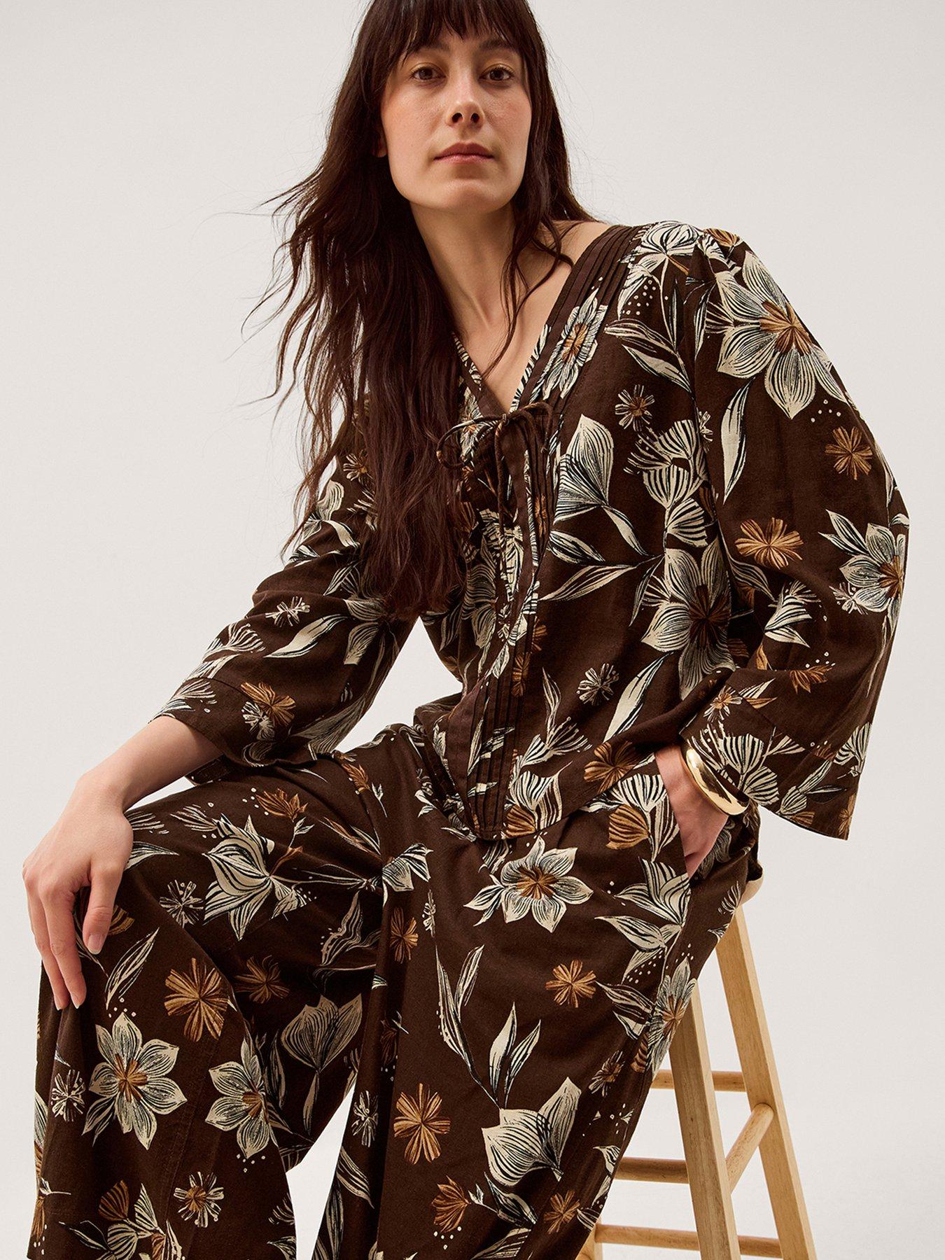 monsoon-esther-linen-topdetail