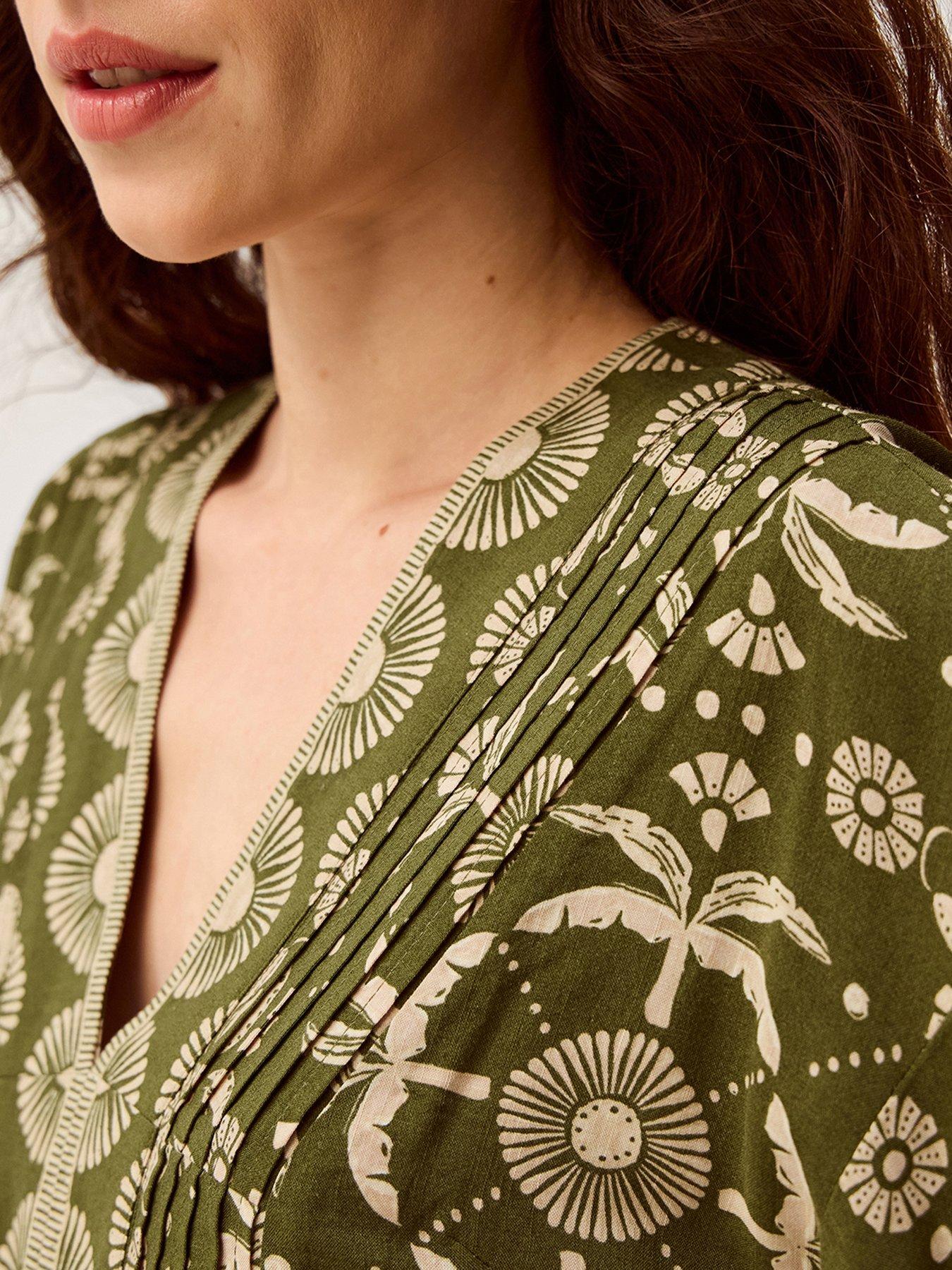 Image 4 of 5 of Monsoon Thalia Print Top