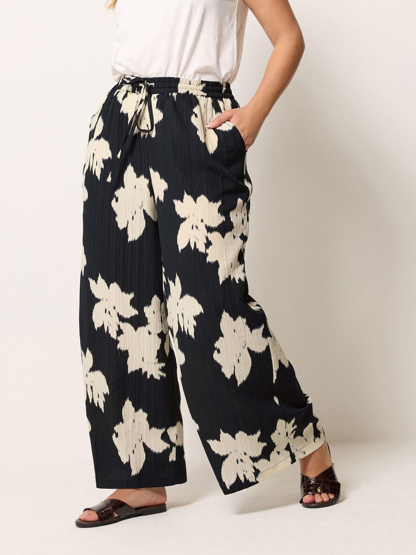Yours Curve Floral Print Wide Leg Trouser - Black